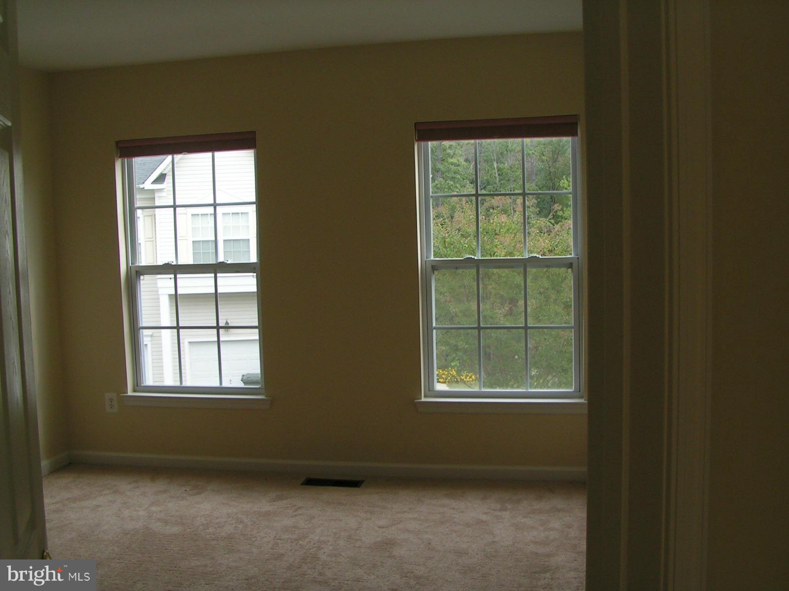 DAHLIA PARK OF WILDEWOOD - Residential Lease