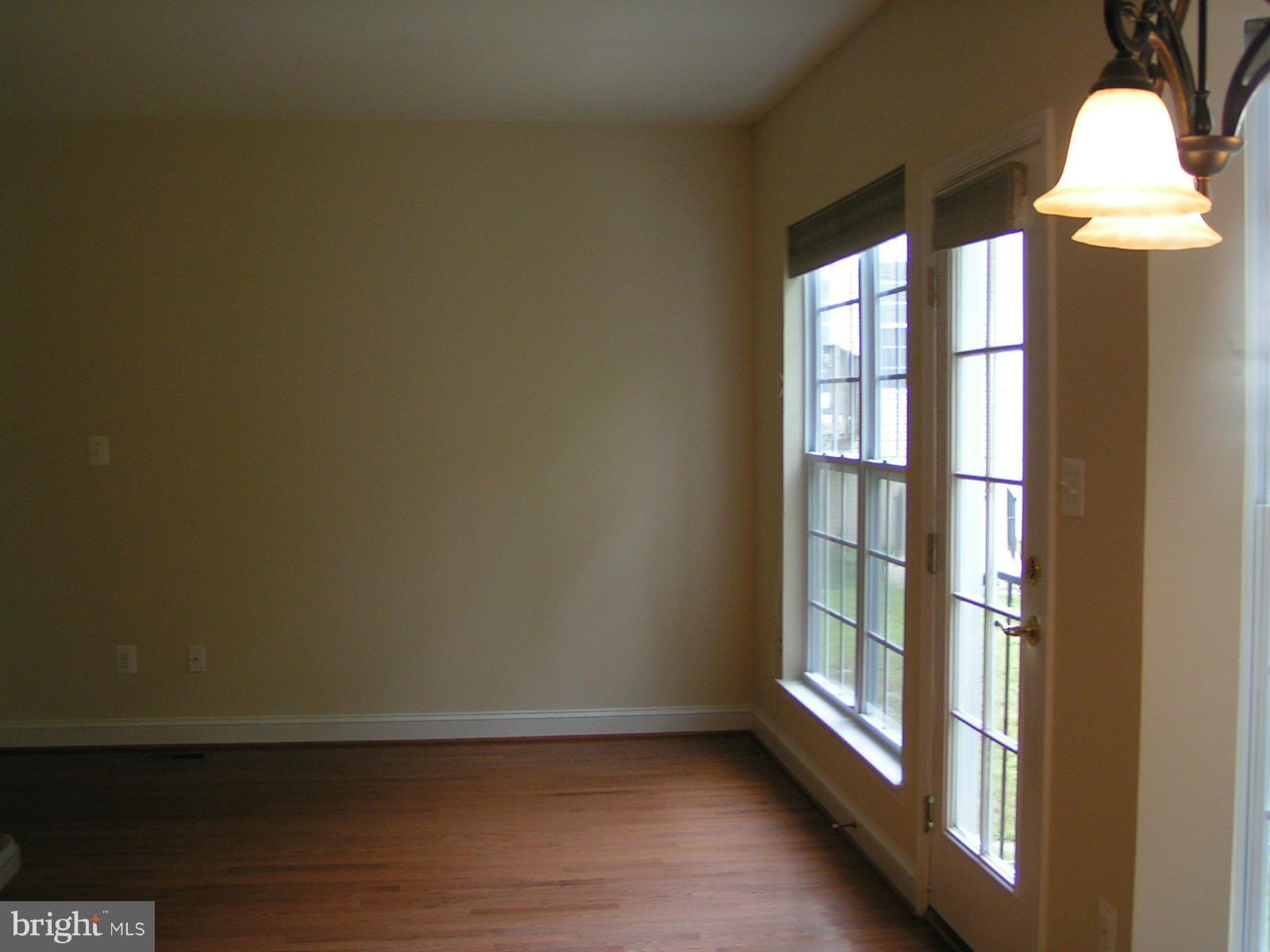 DAHLIA PARK OF WILDEWOOD - Residential Lease