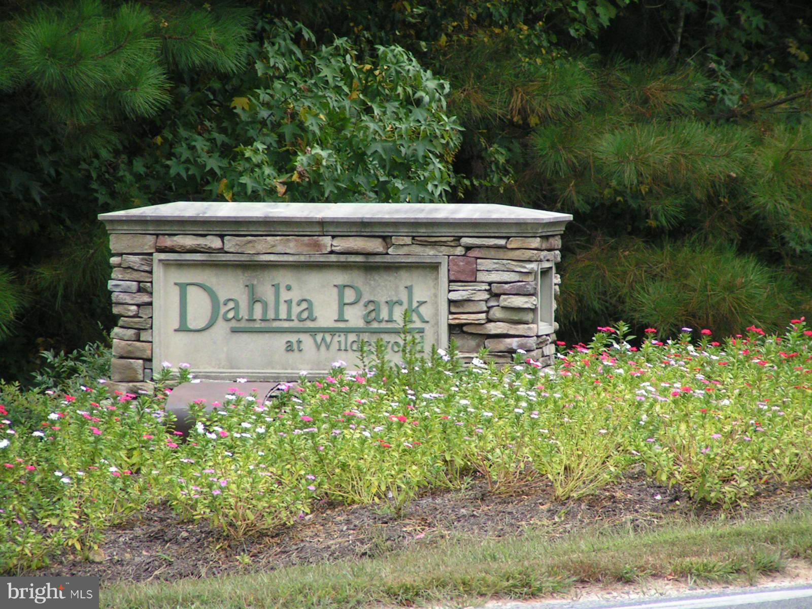 DAHLIA PARK OF WILDEWOOD - Residential Lease