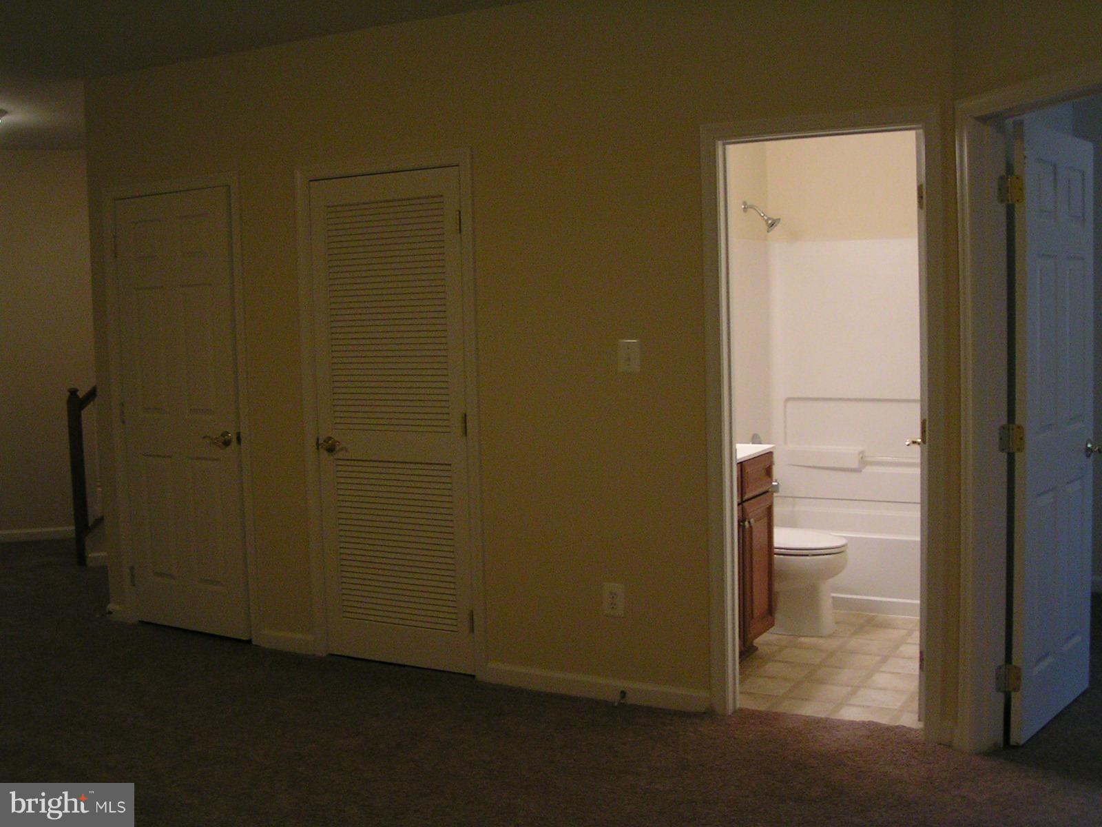 DAHLIA PARK OF WILDEWOOD - Residential Lease