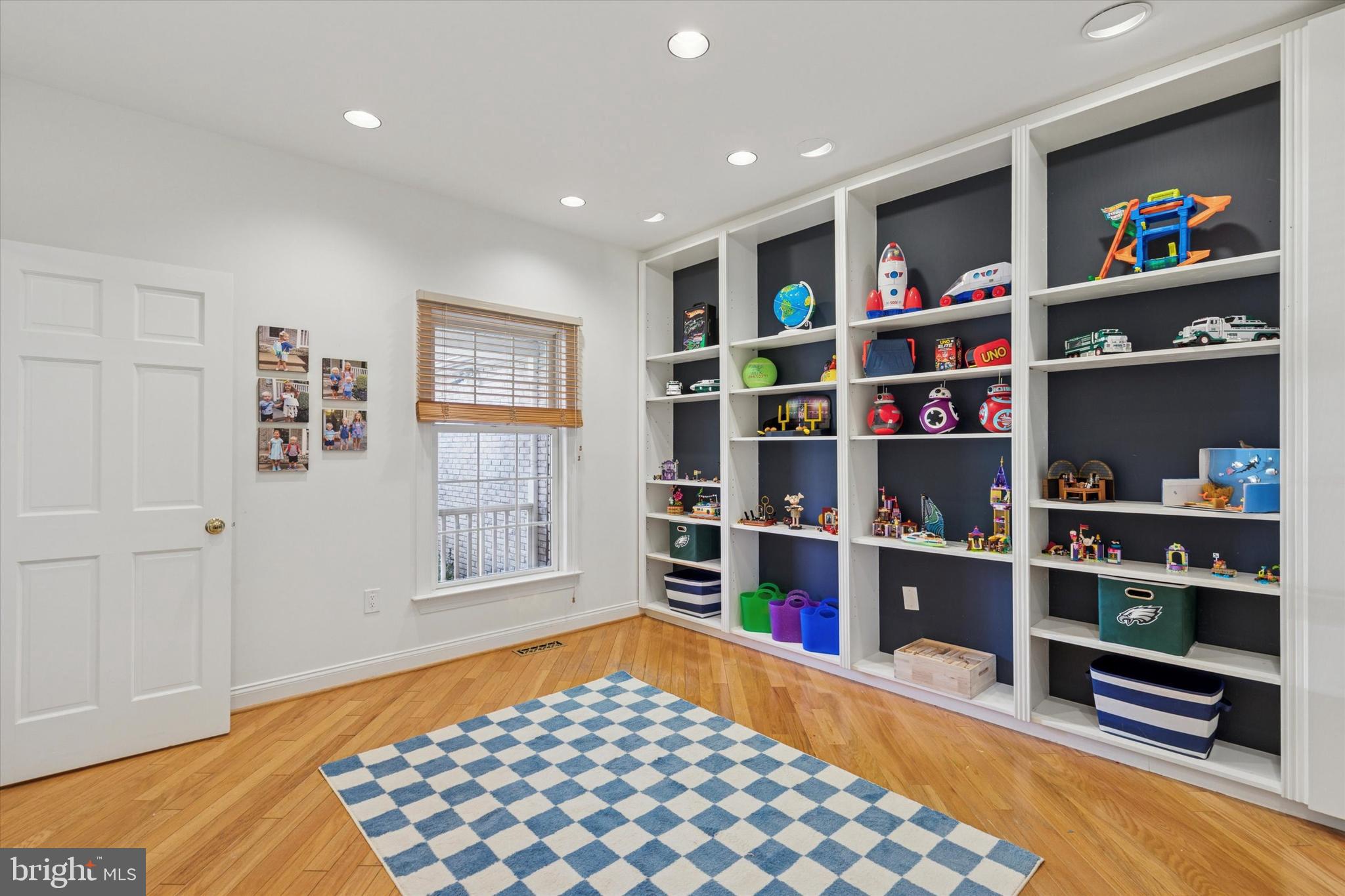 NORMANDY AT BLUE B - Residential