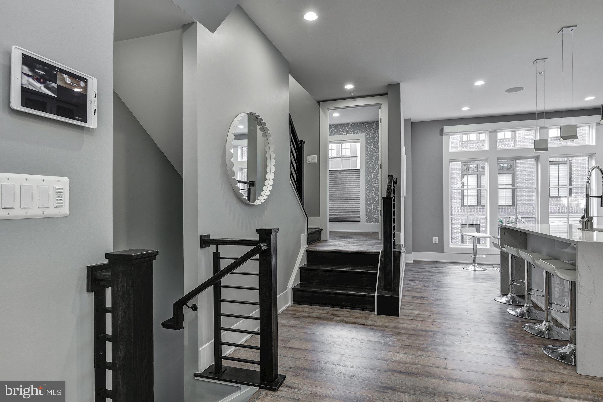 THE BROWNSTONES AT CHEVY CHASE LAKE - Residential