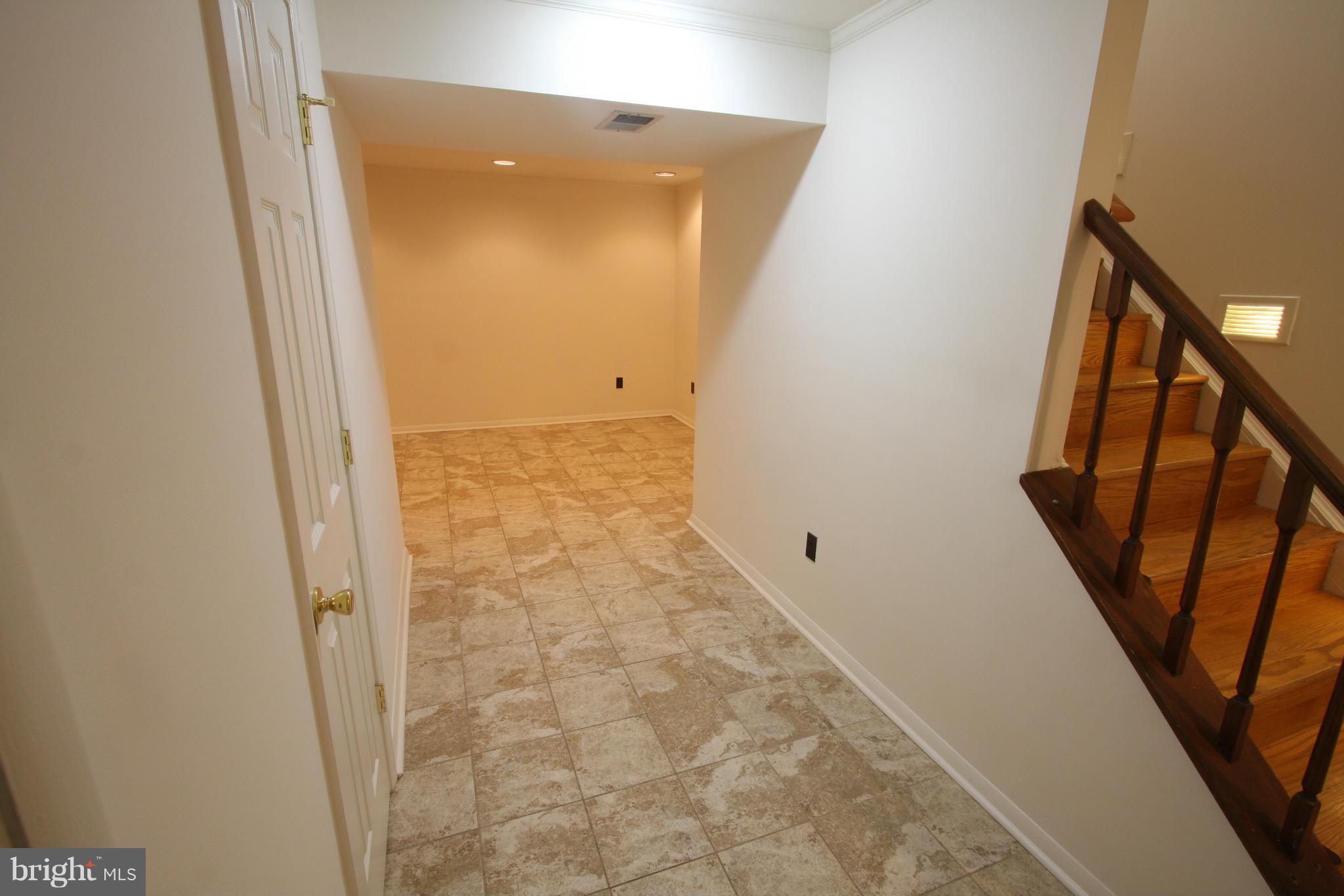 DUFIEF MILL - Residential Lease