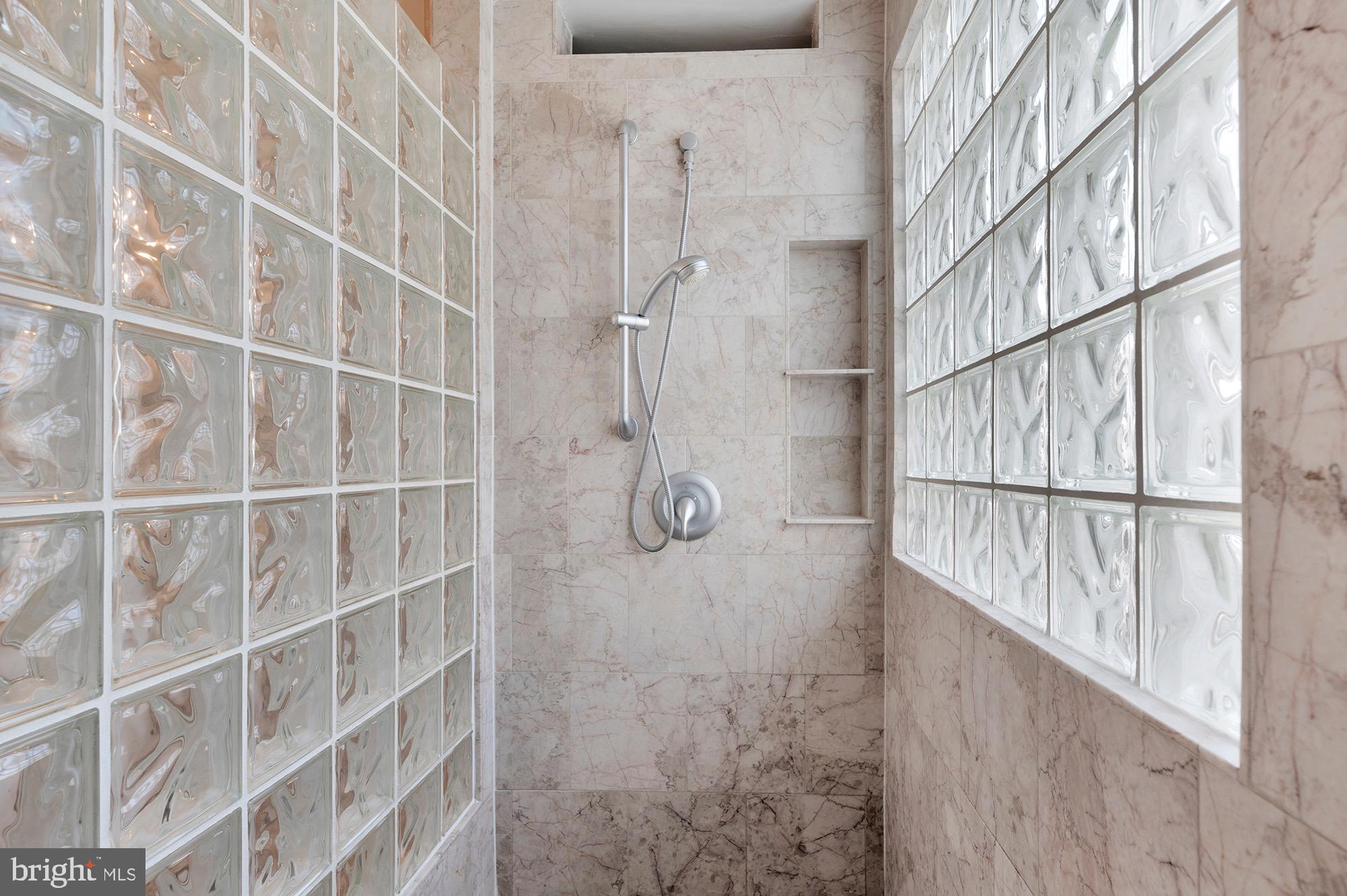 CANTON - Residential Lease