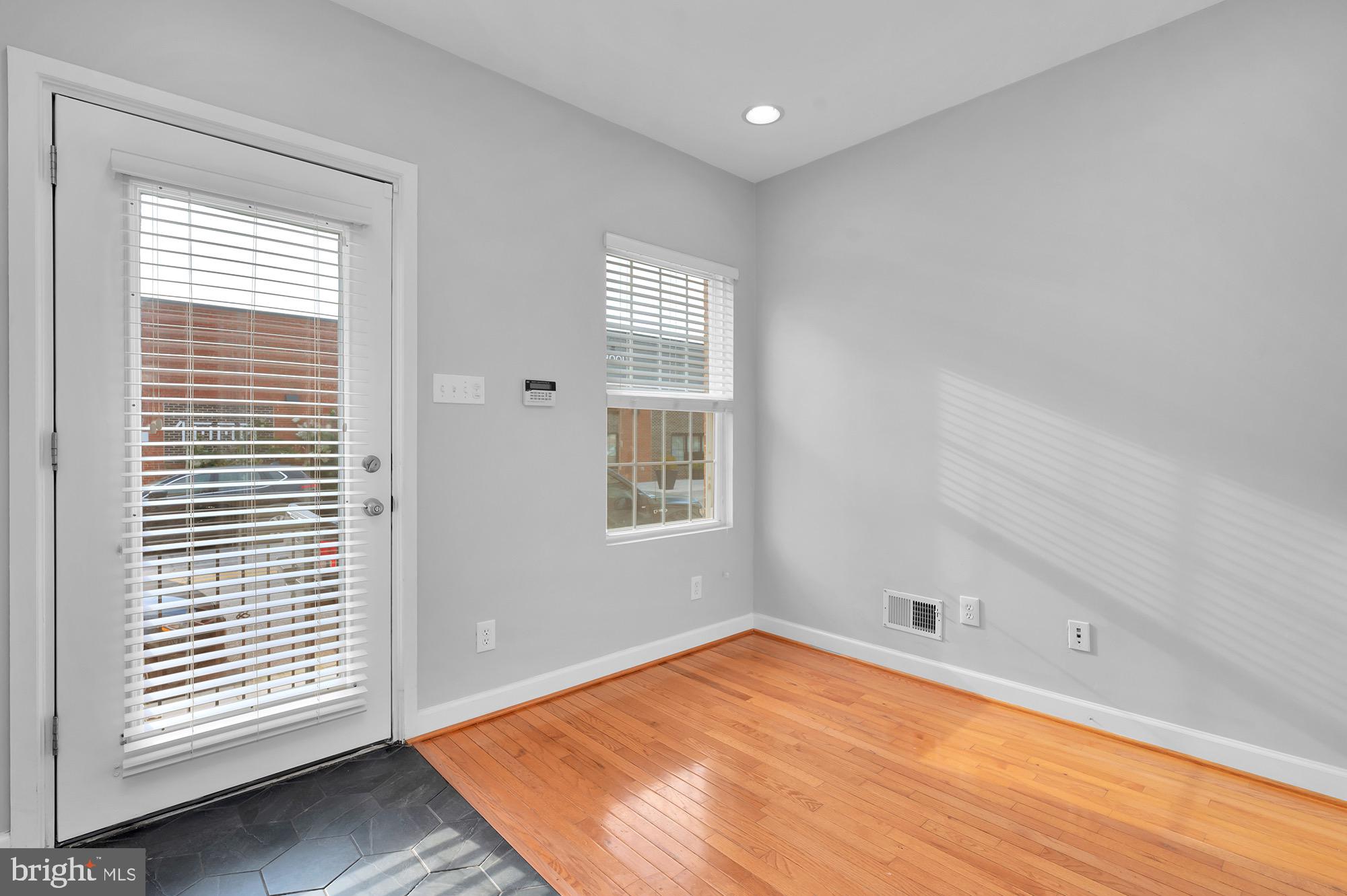 CANTON - Residential Lease