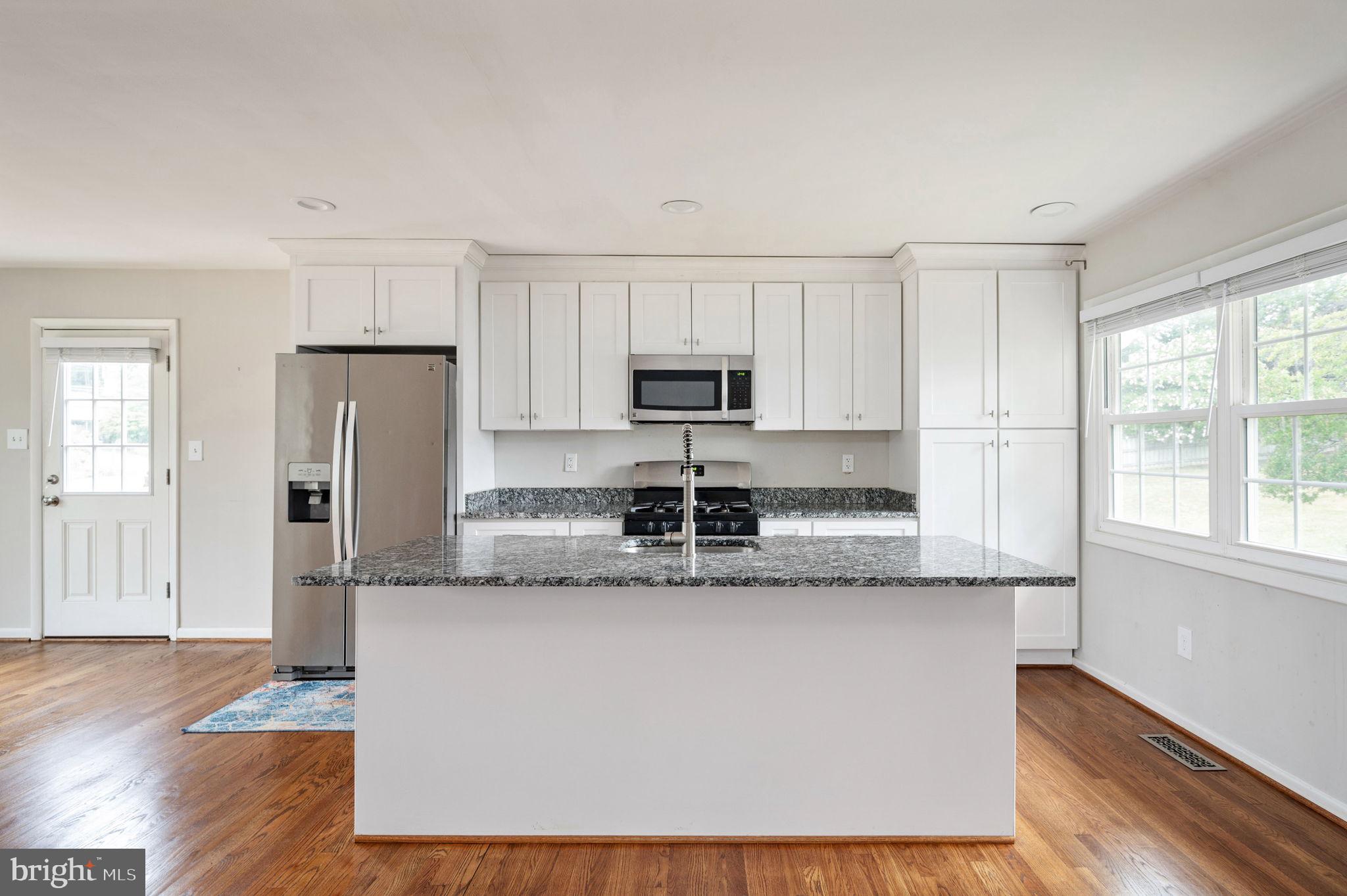 MONTICELLO WOODS - Residential