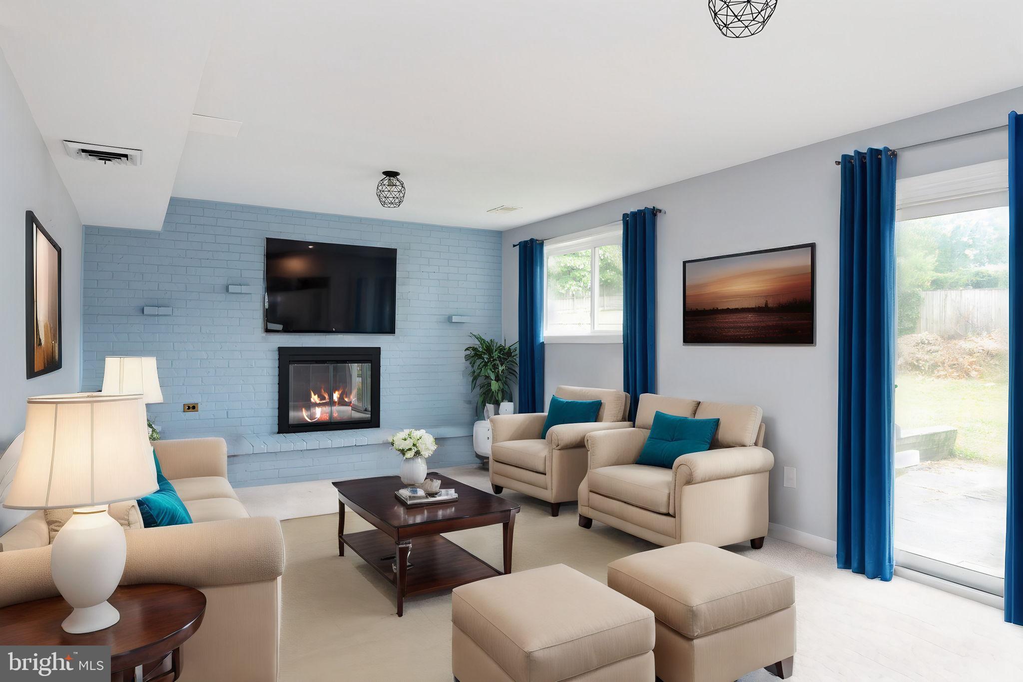 MONTICELLO WOODS - Residential