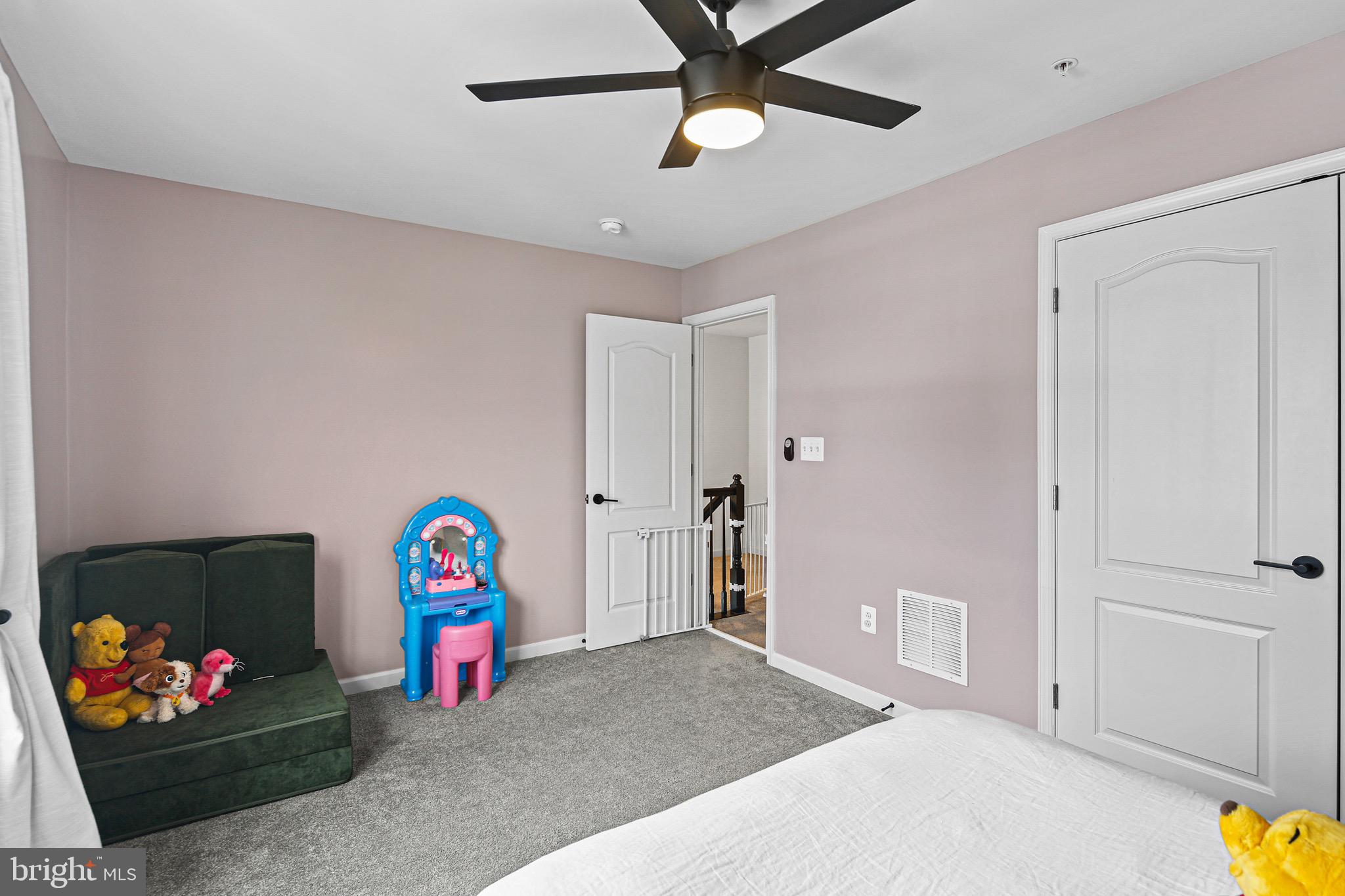 HANOVER MANOR CROSSING - Residential