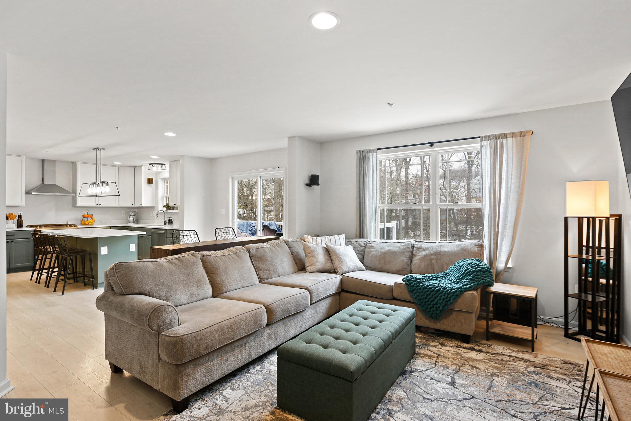 HANOVER MANOR CROSSING - Residential