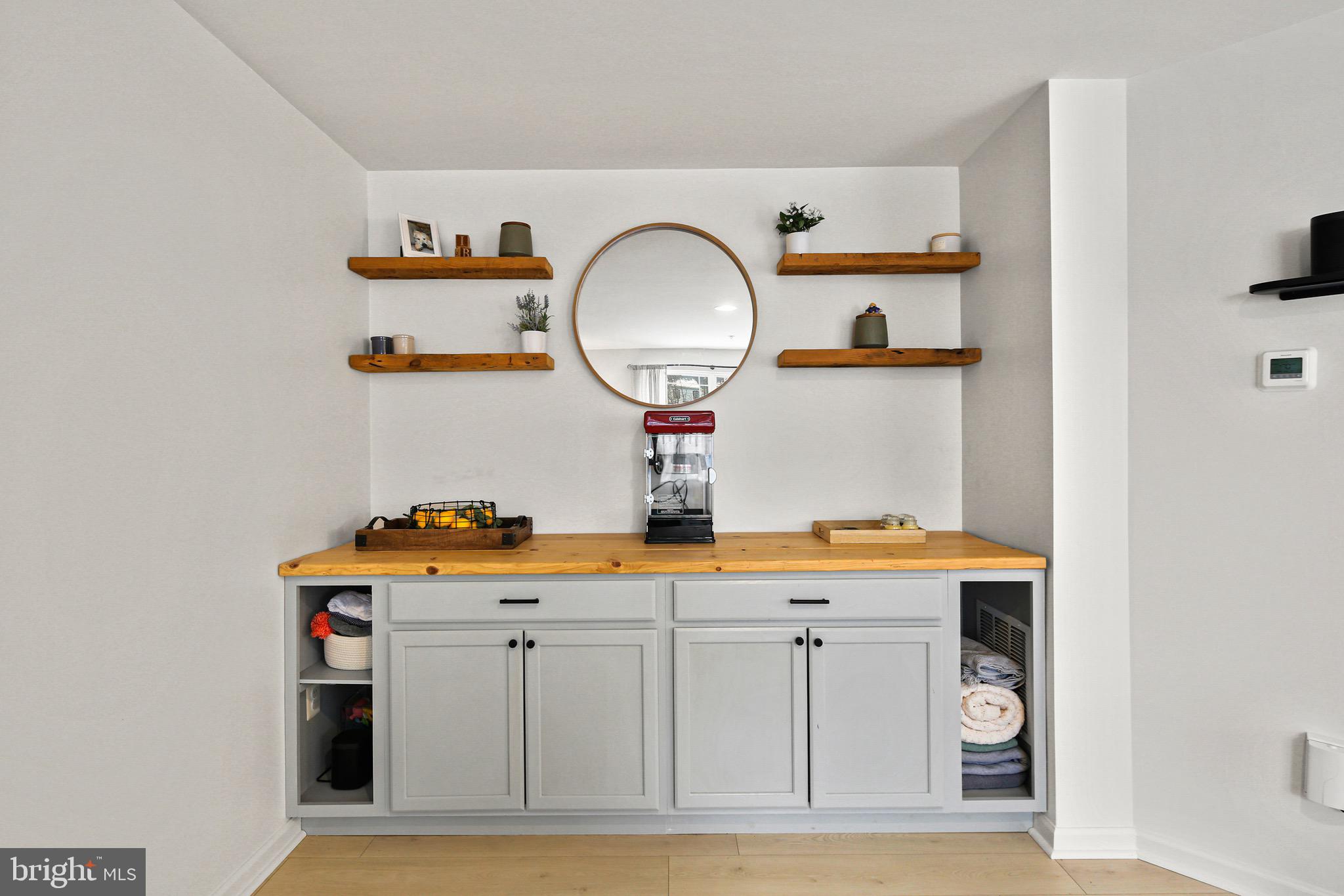 HANOVER MANOR CROSSING - Residential