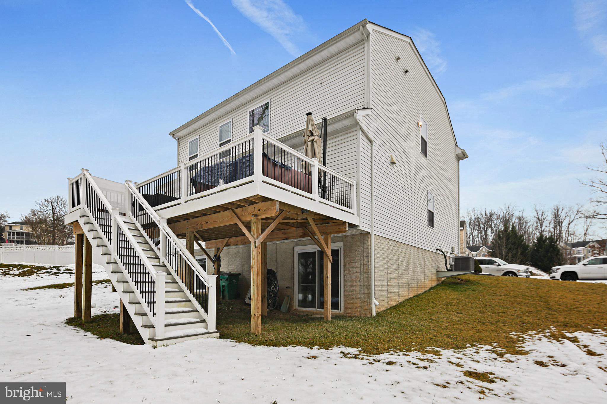 HANOVER MANOR CROSSING - Residential