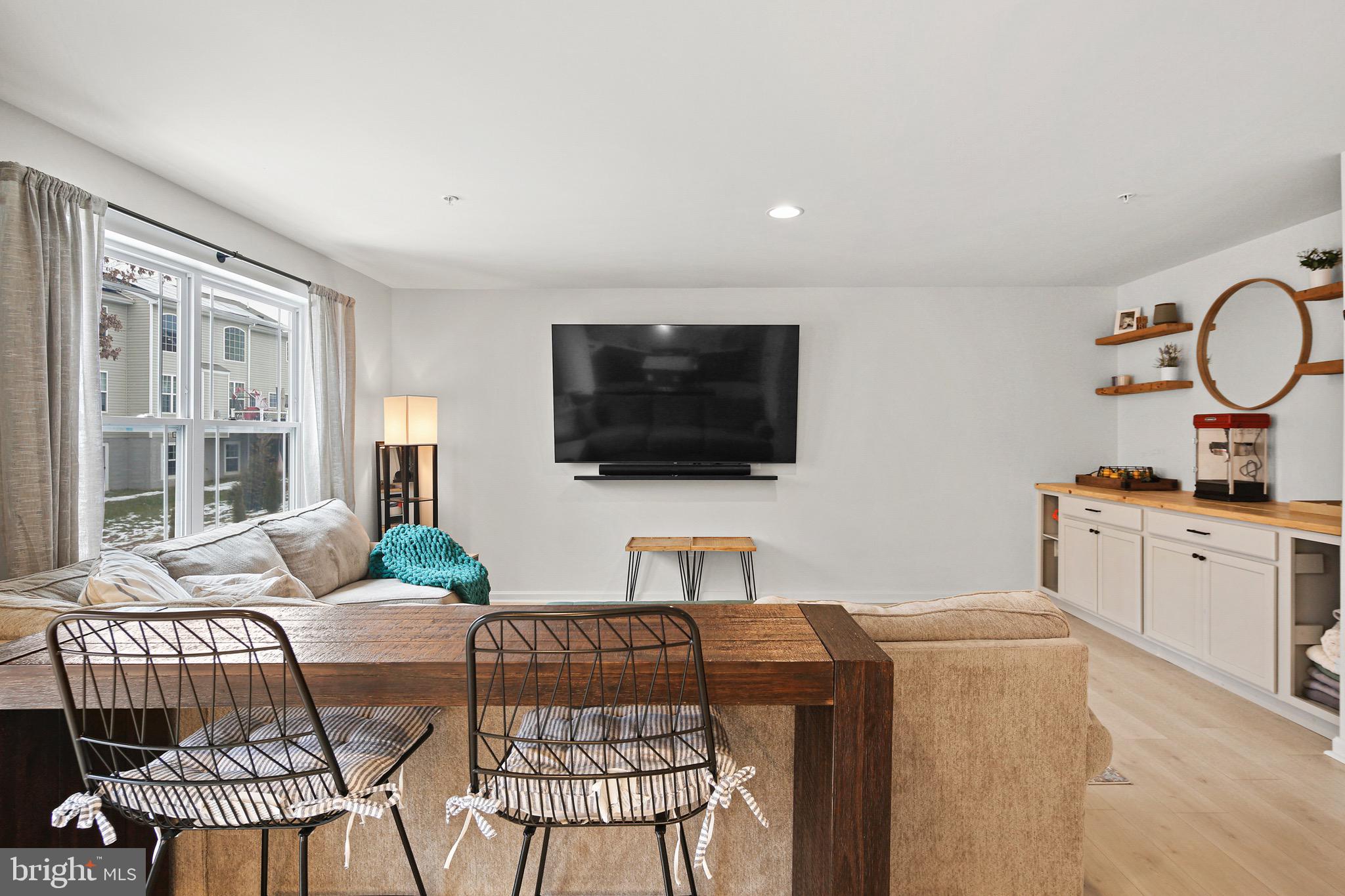 HANOVER MANOR CROSSING - Residential