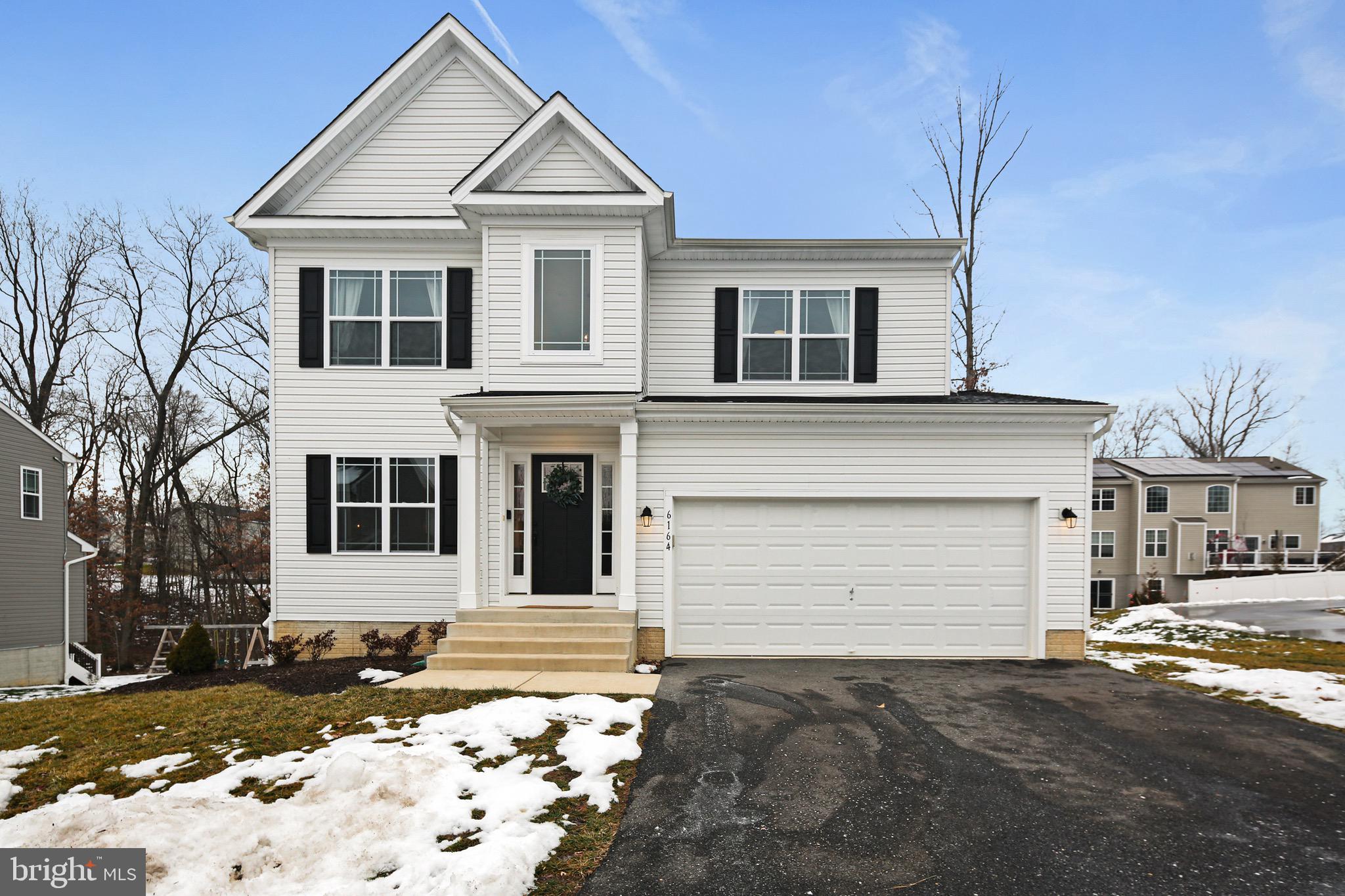 HANOVER MANOR CROSSING - Residential