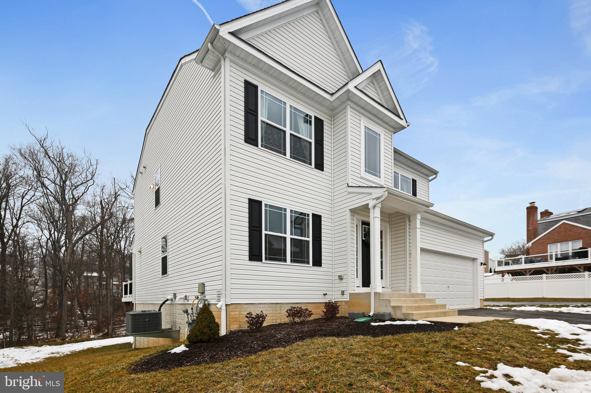 HANOVER MANOR CROSSING - Residential