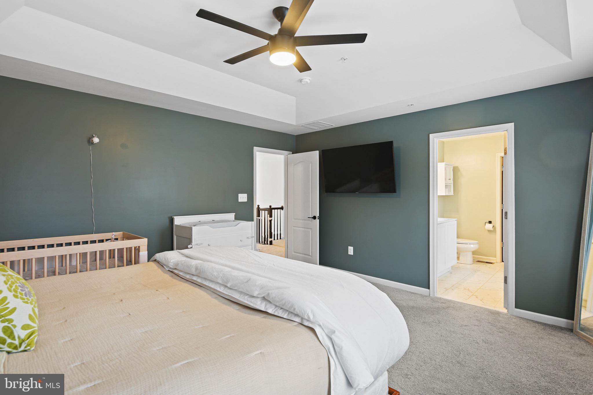 HANOVER MANOR CROSSING - Residential