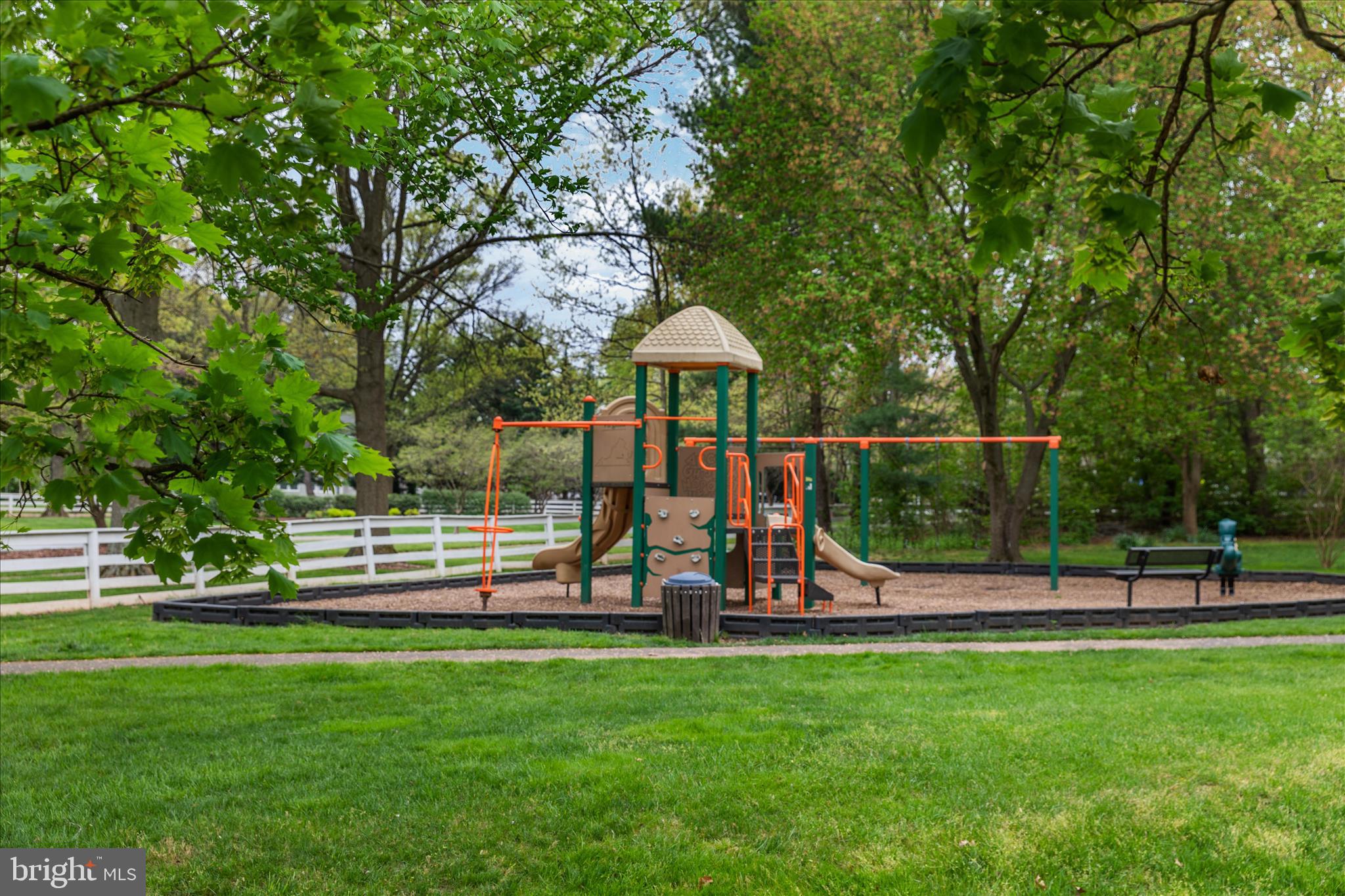 FRANKLIN FARM - Residential