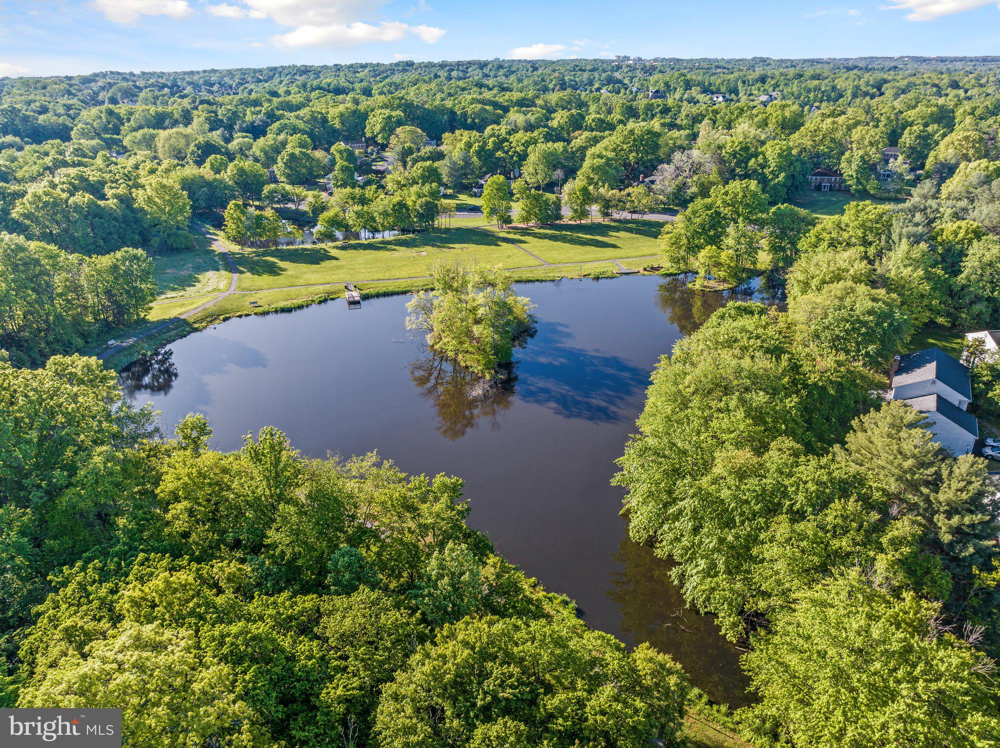FRANKLIN FARM - Residential