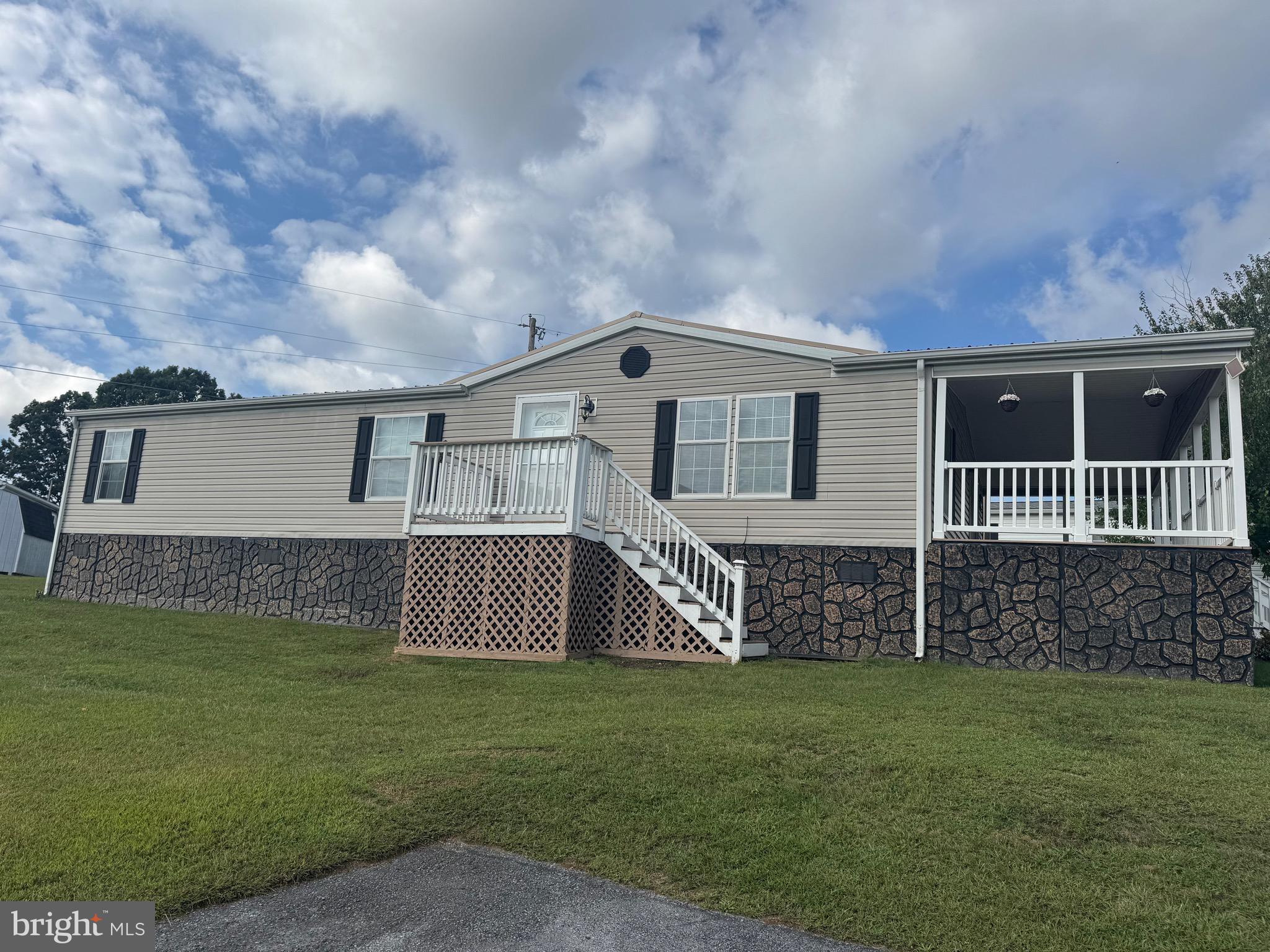 MIDWAY MOBILE HOME PARK - Residential