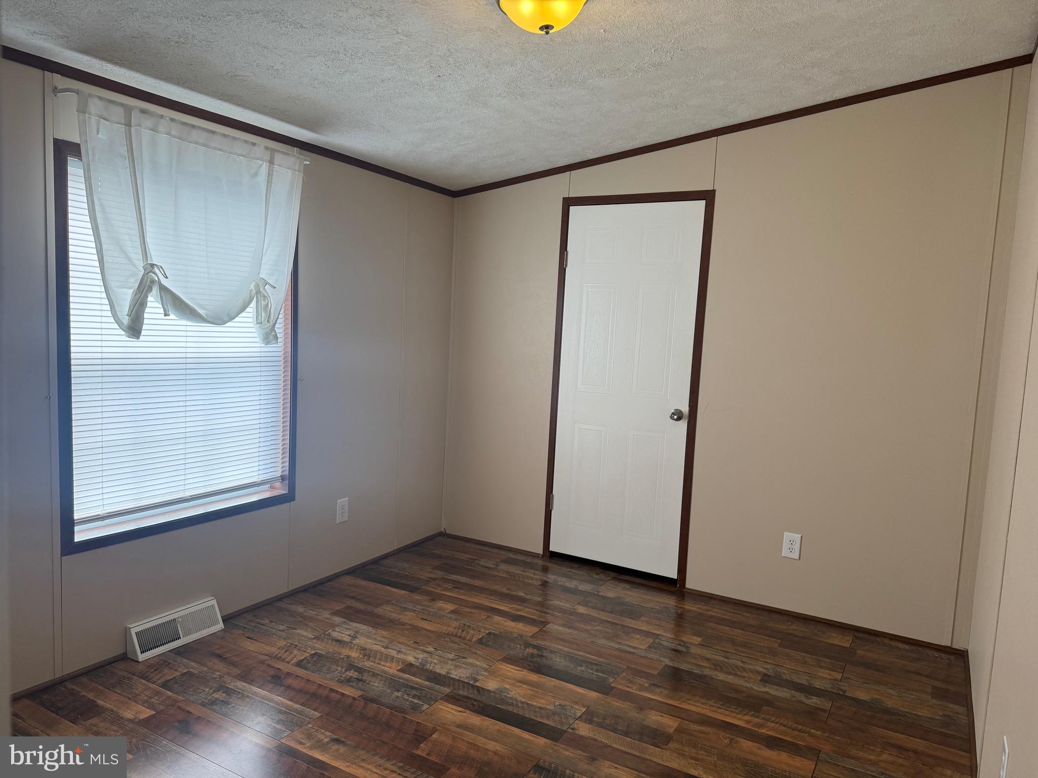 MIDWAY MOBILE HOME PARK - Residential