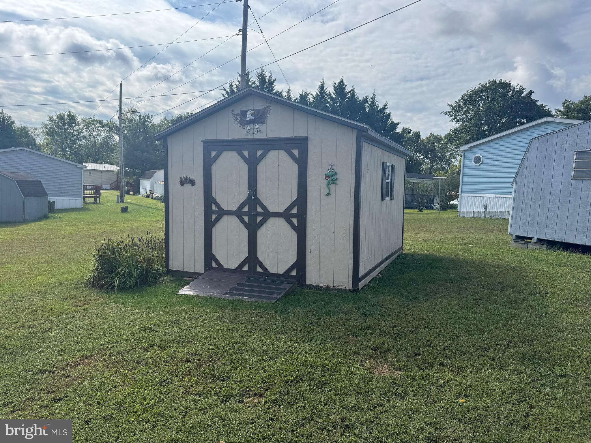 MIDWAY MOBILE HOME PARK - Residential