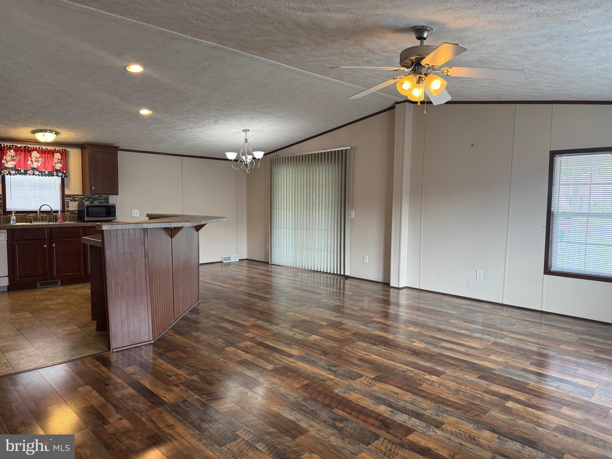 MIDWAY MOBILE HOME PARK - Residential