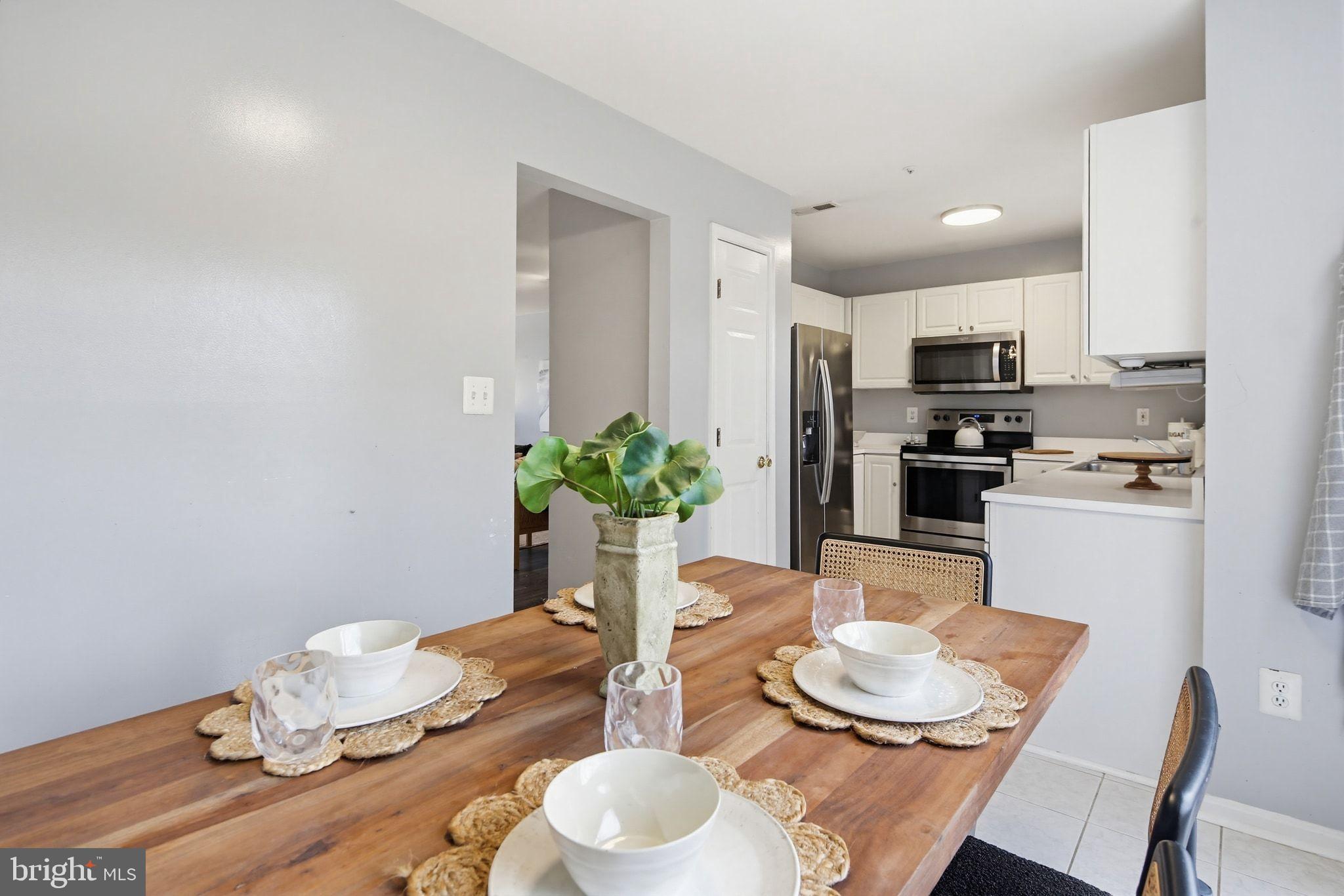 ENCLAVE AT SEVEN OAKS - Residential