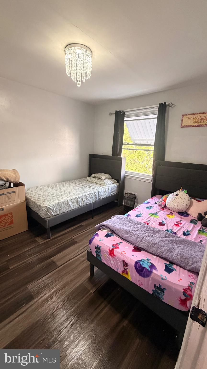 YALE HEIGHTS - Residential