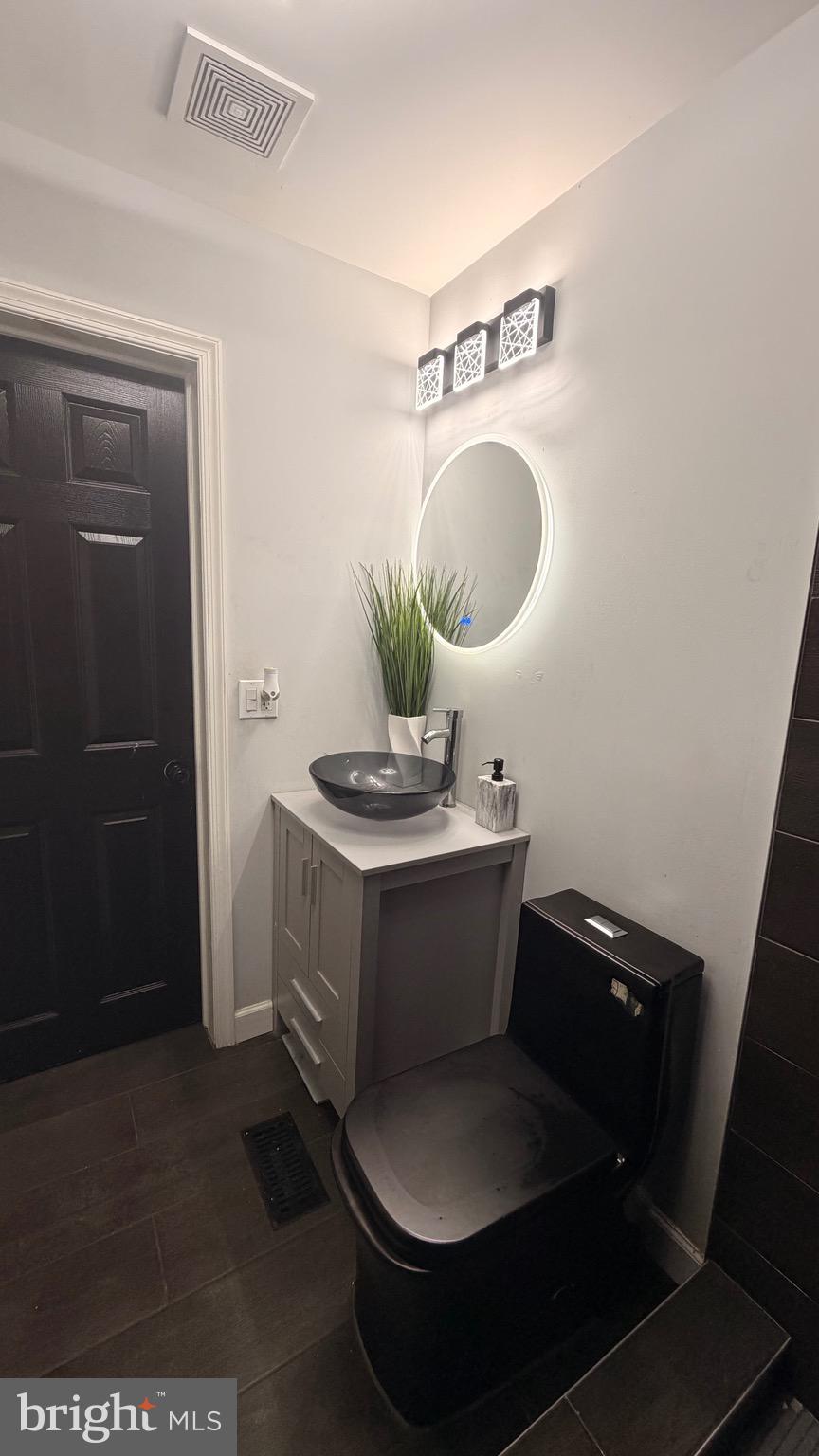 YALE HEIGHTS - Residential