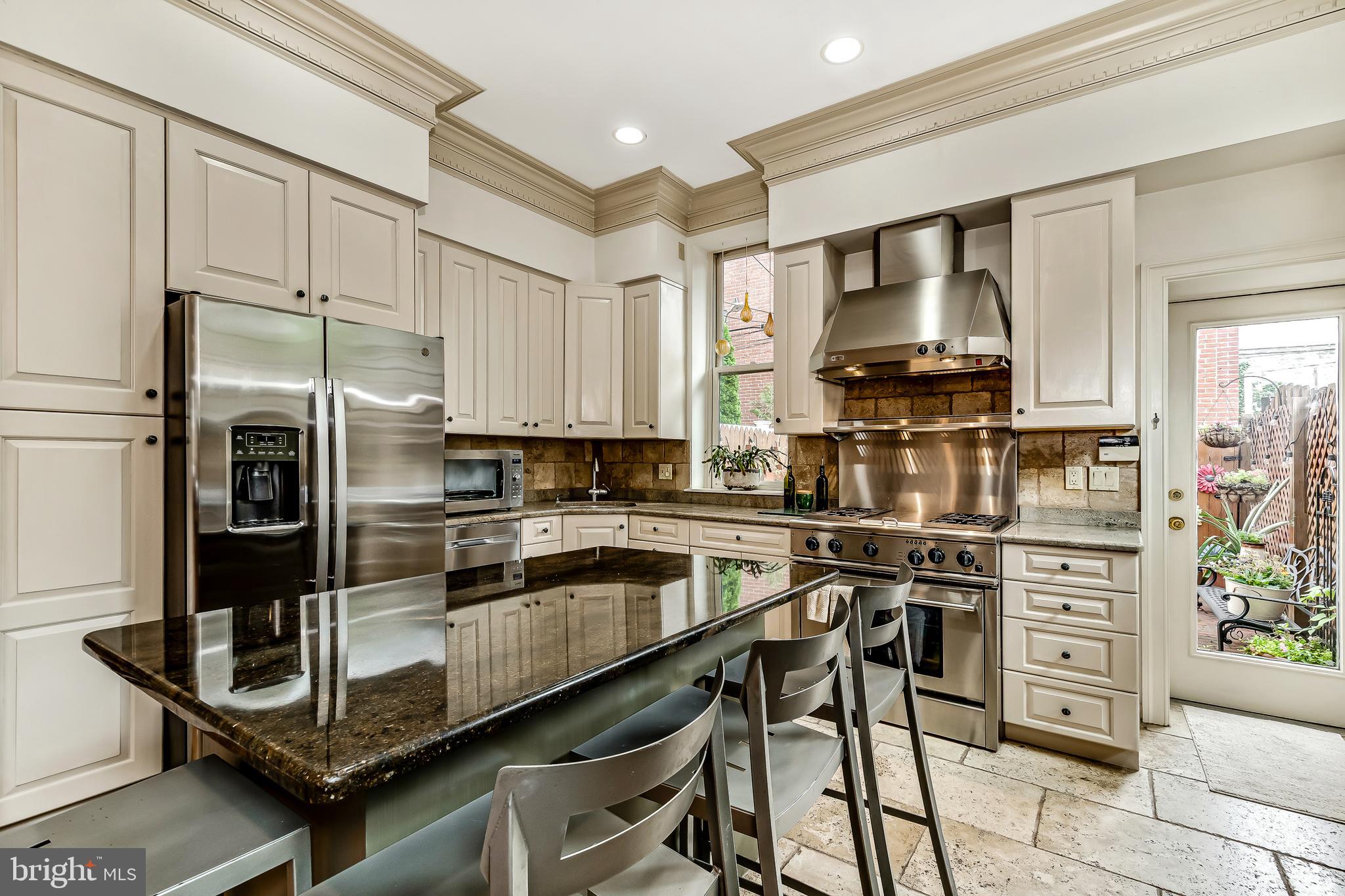 SPRING GARDEN - Residential