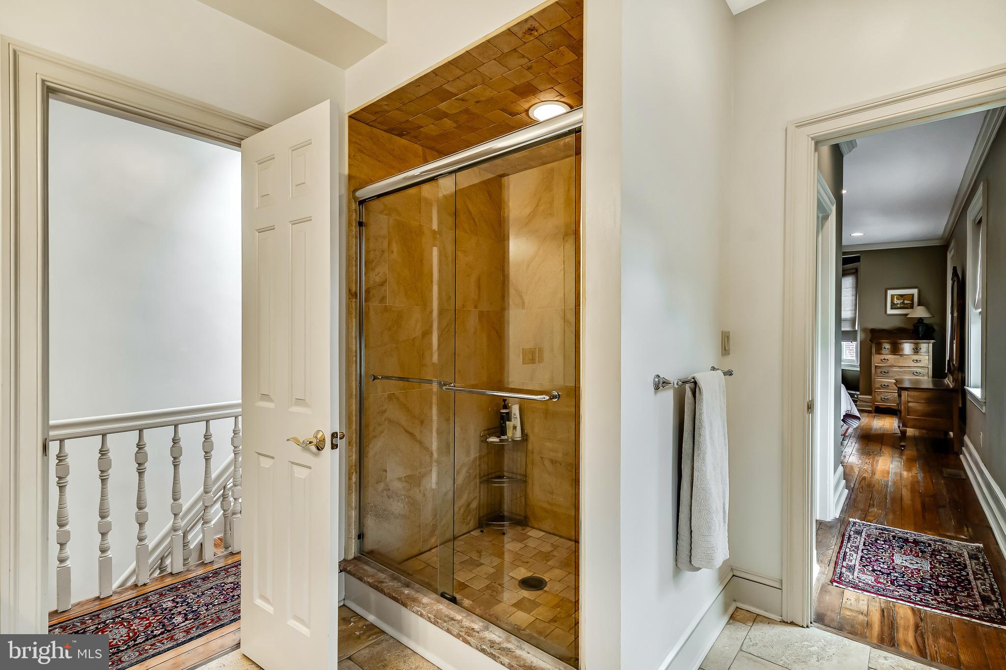 SPRING GARDEN - Residential