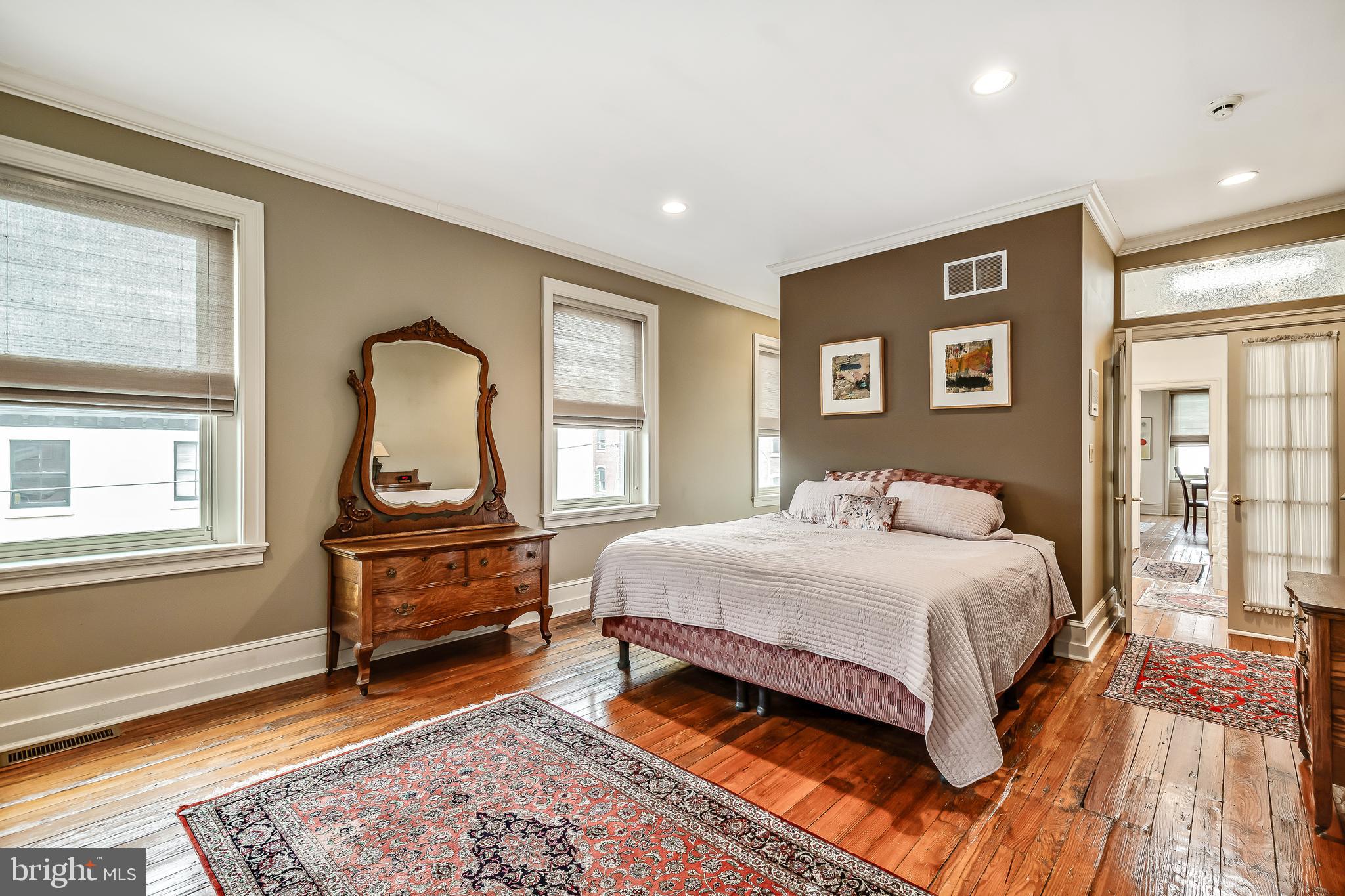 SPRING GARDEN - Residential