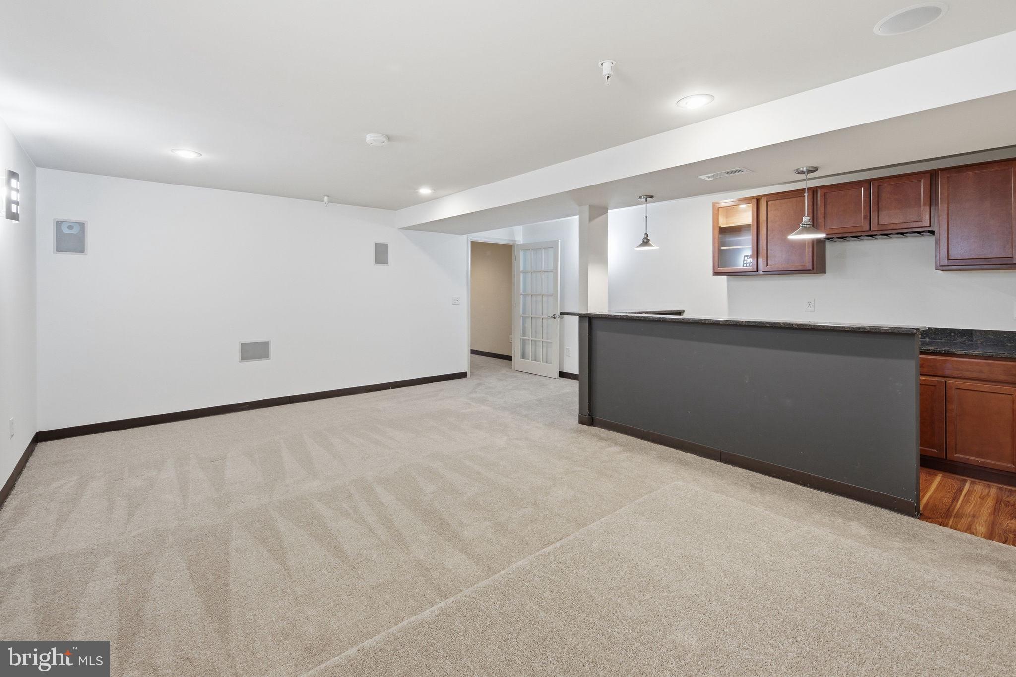 GLENDALE - Residential