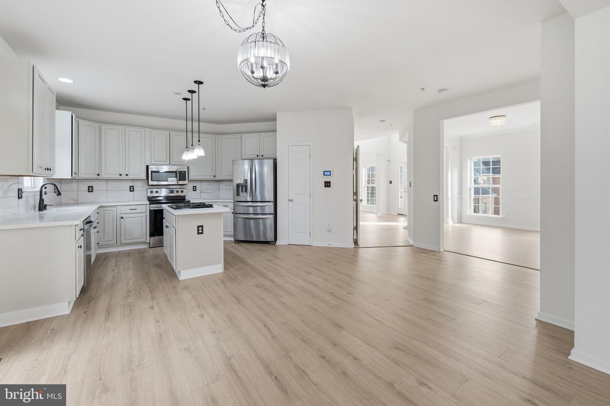 GLENDALE - Residential