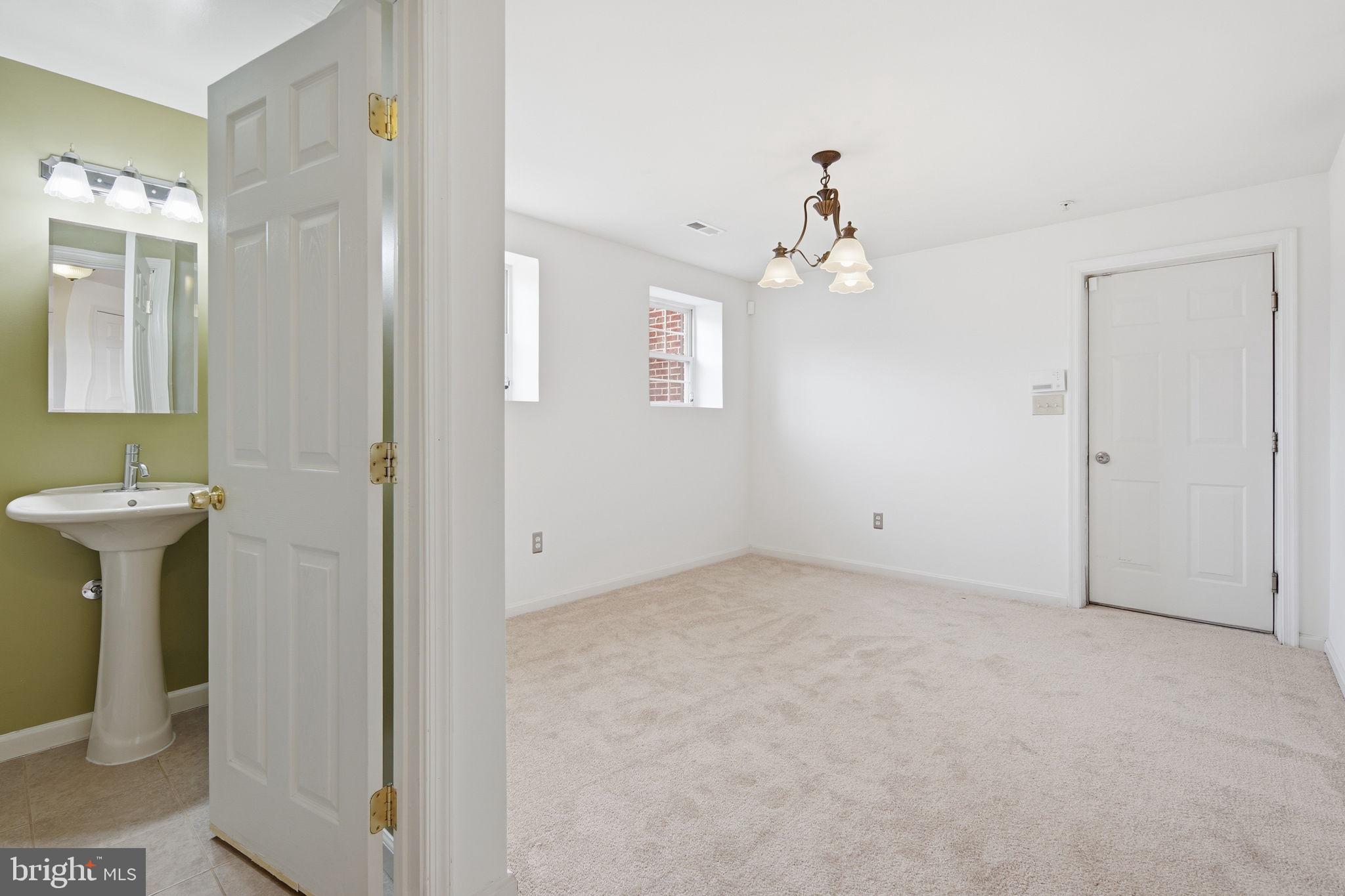 GLENDALE - Residential