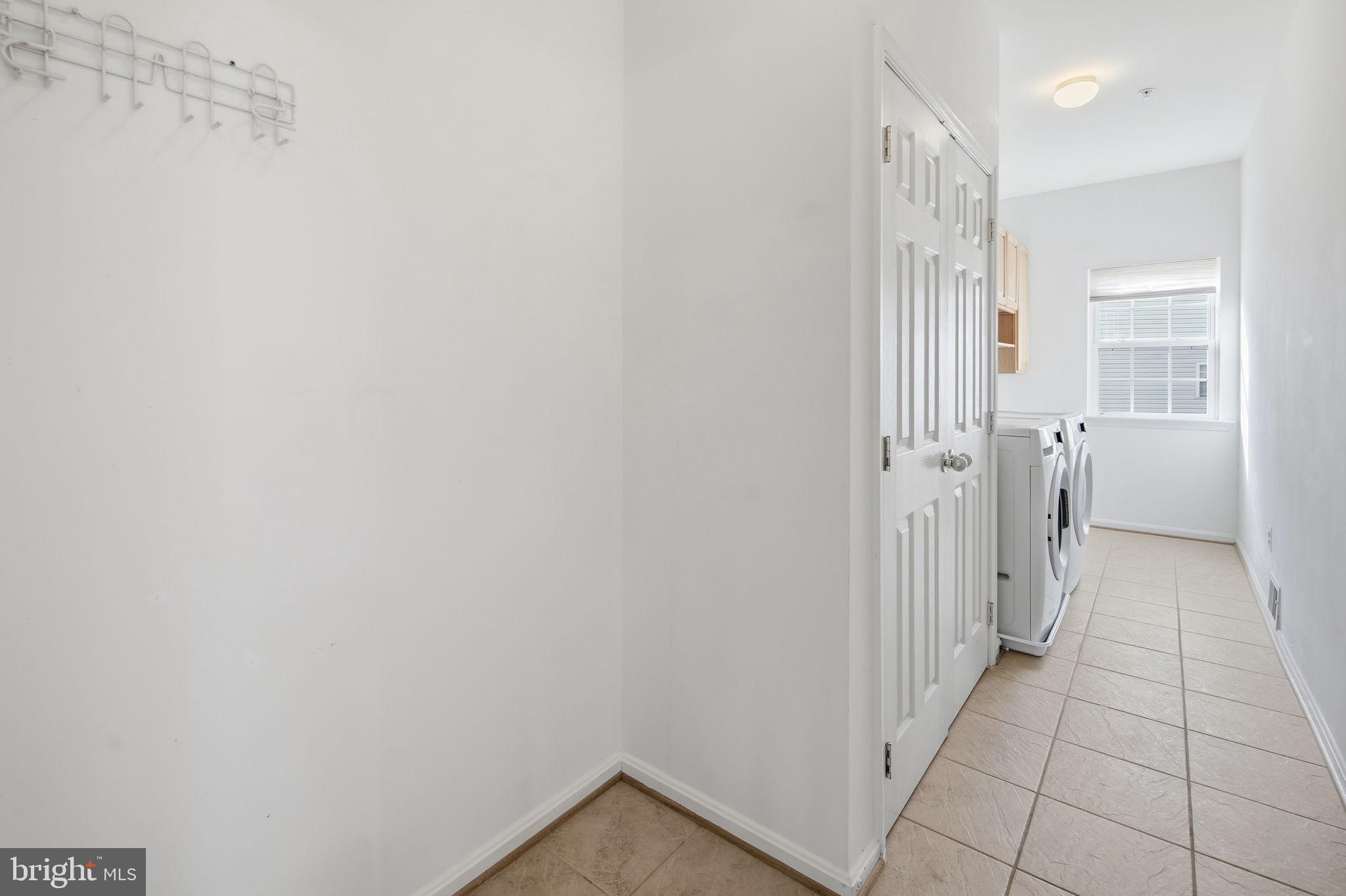 GLENDALE - Residential