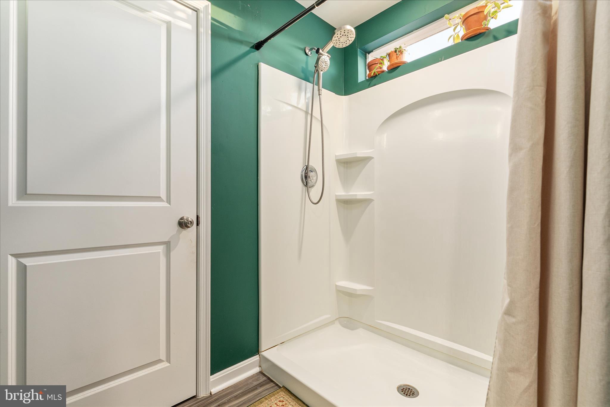 SHENANDOAH CROSSING - Residential