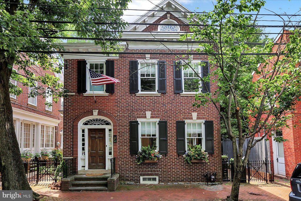 Photo of 142 N LIME ST, LANCASTER, PA 17602 (MLS # PALA2036084)