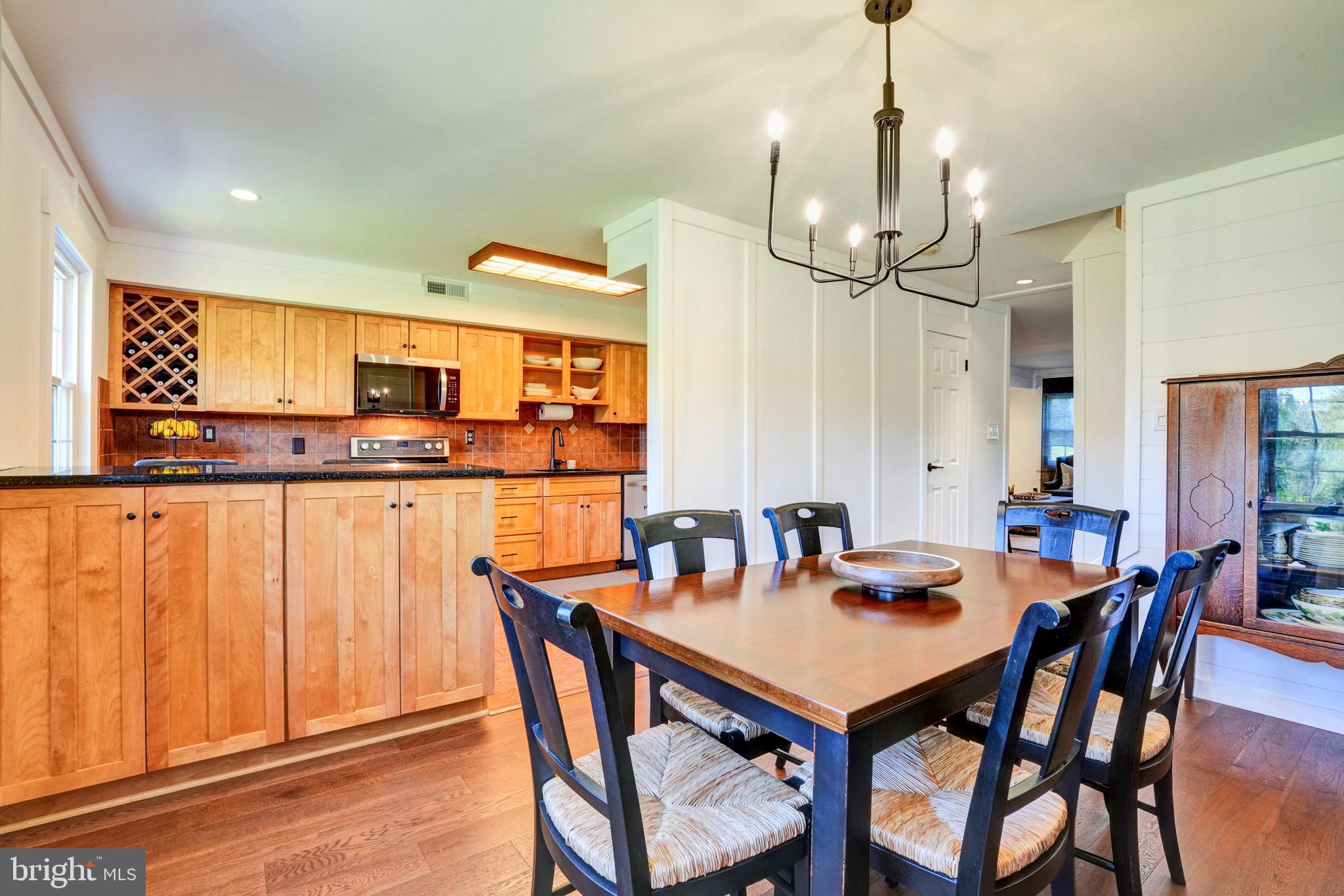 BEAVER RUN KNOLL - Residential