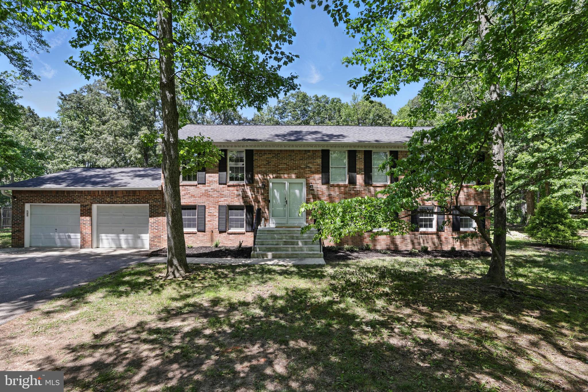 8630 NORMAN DRIVE