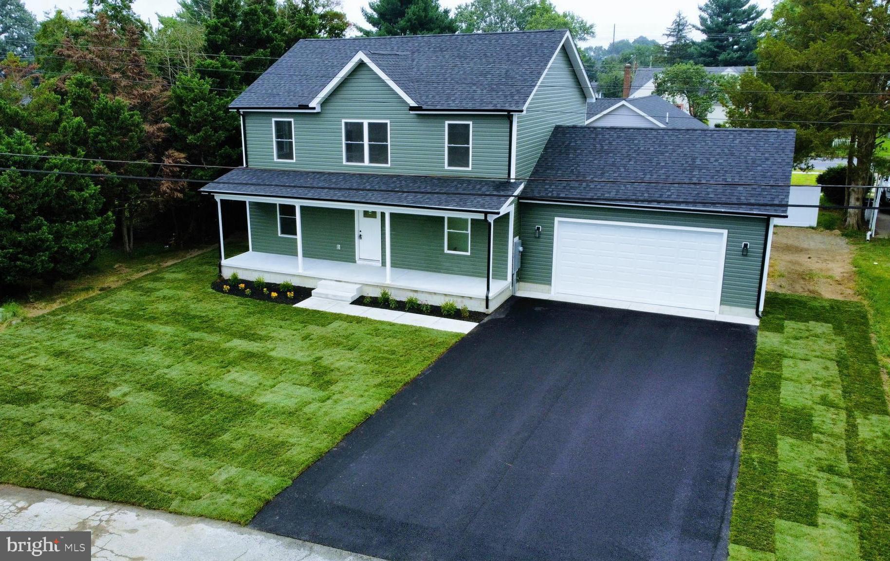 531 RUST STREET