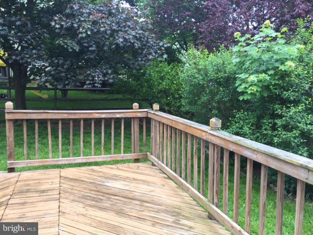 GERMANTOWN ESTATES - Residential Lease