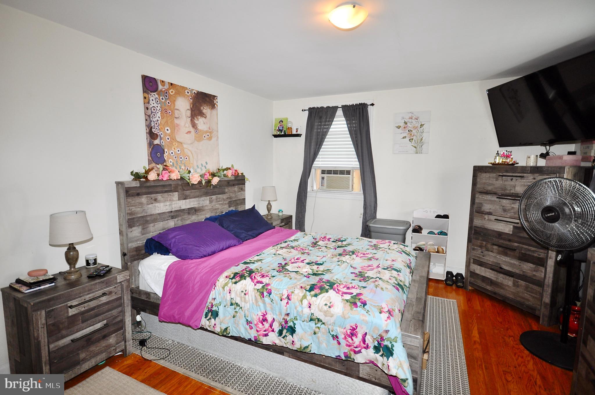 MAYFAIR - Residential