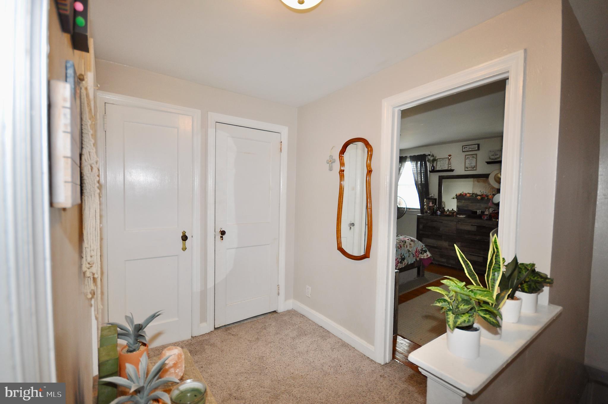 MAYFAIR - Residential