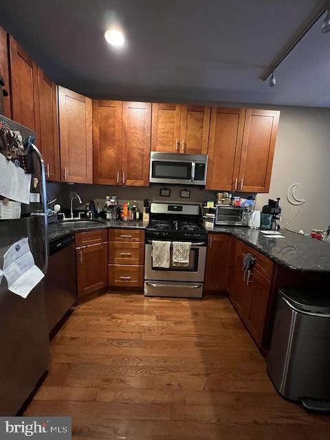 UNIVERSITY CITY - Residential Lease