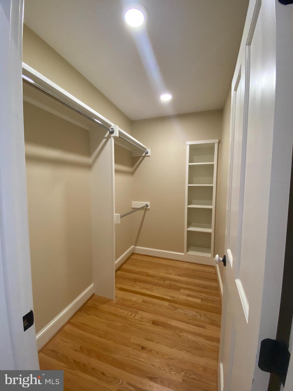 MOUNT VERNON PLACE HISTORIC DISTRICT - Residential Lease