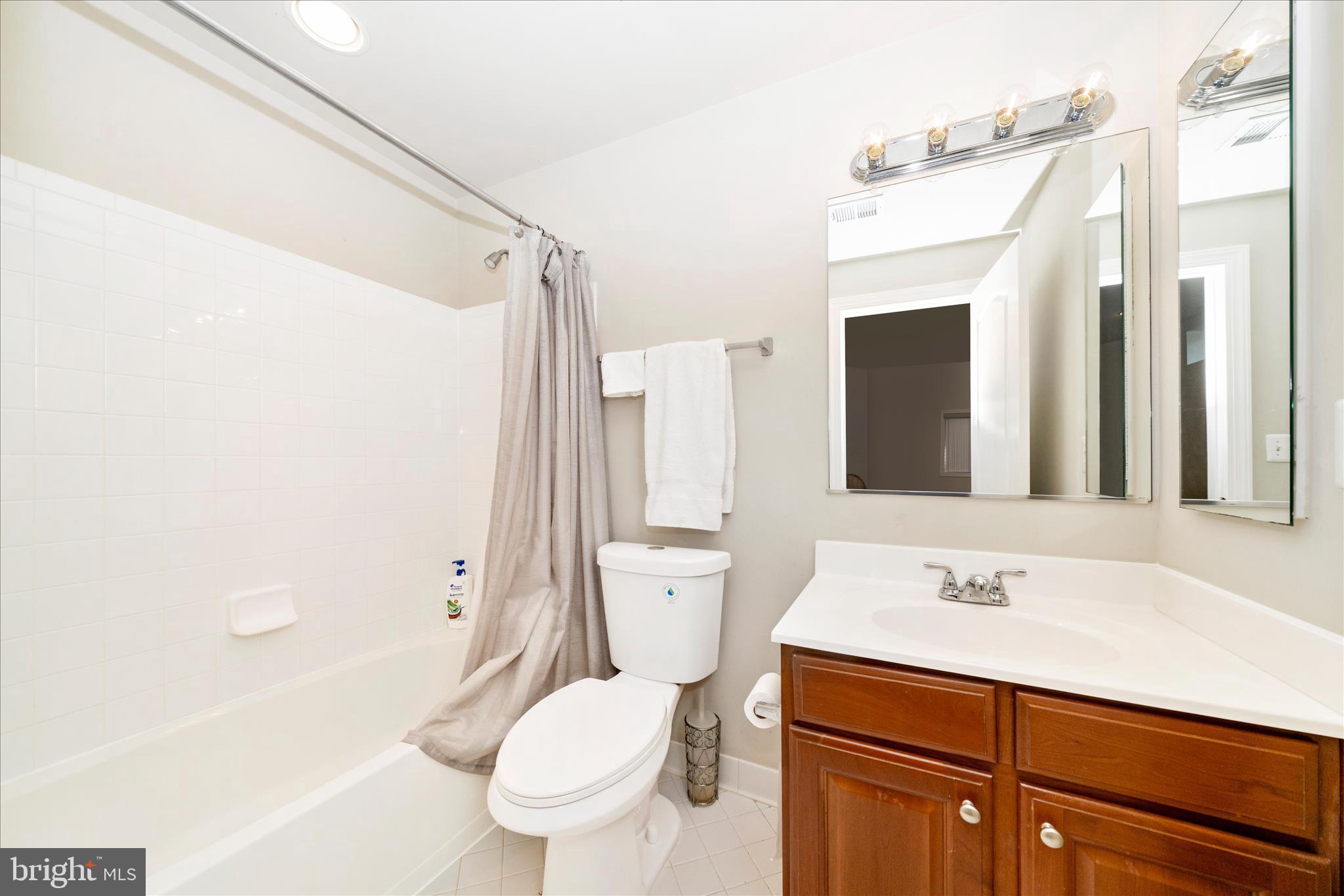 BROOKEFIELD - Residential