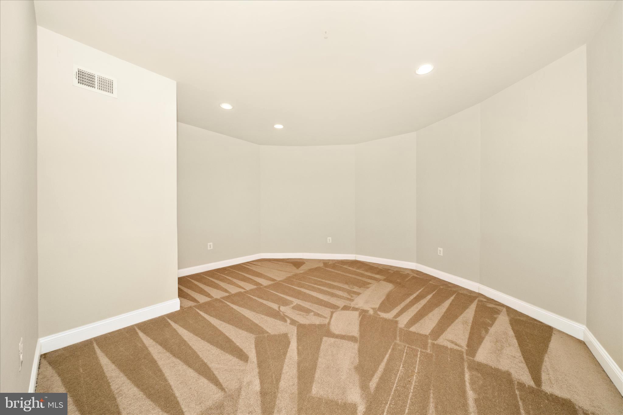 BROOKEFIELD - Residential