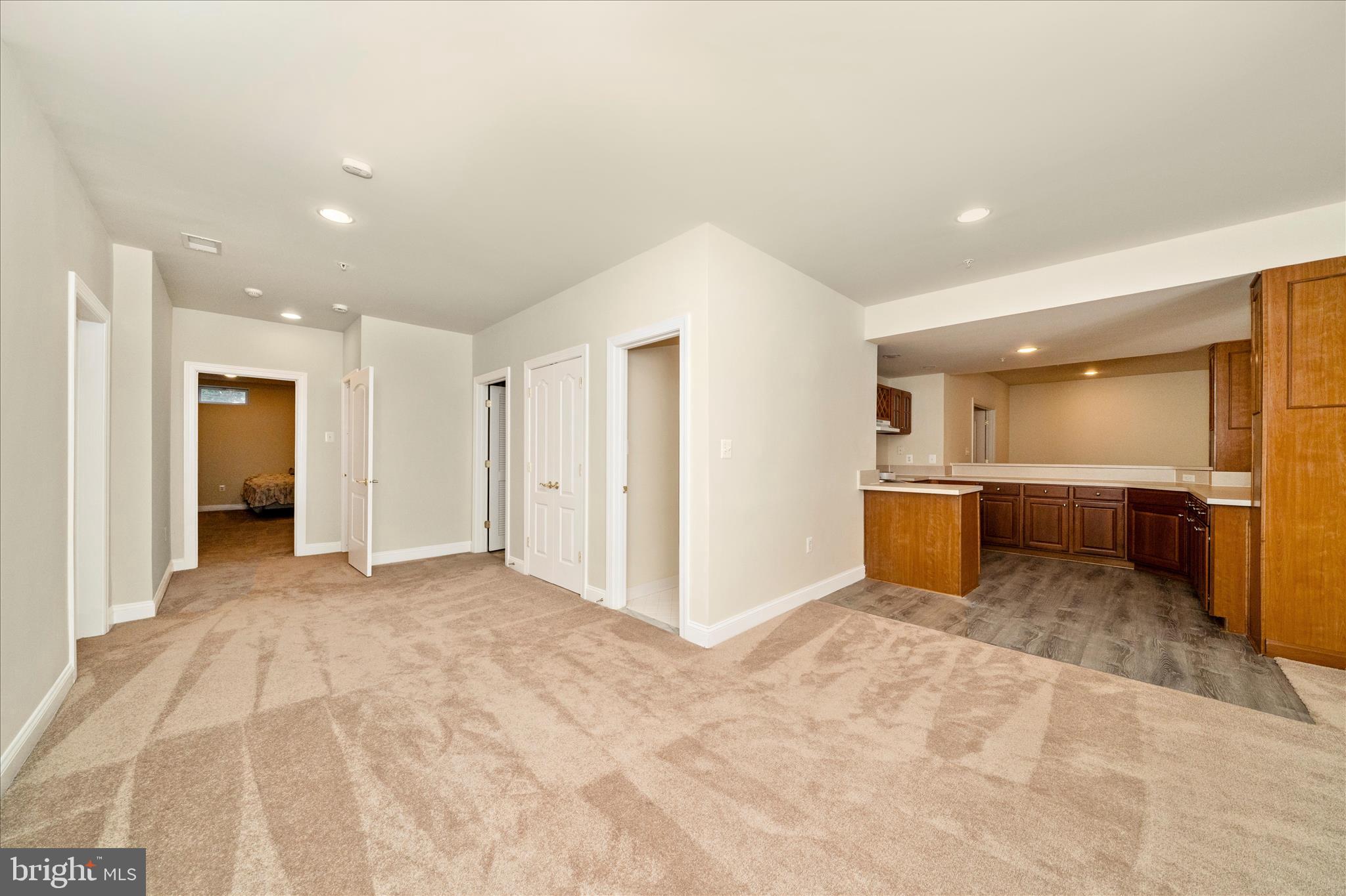 BROOKEFIELD - Residential