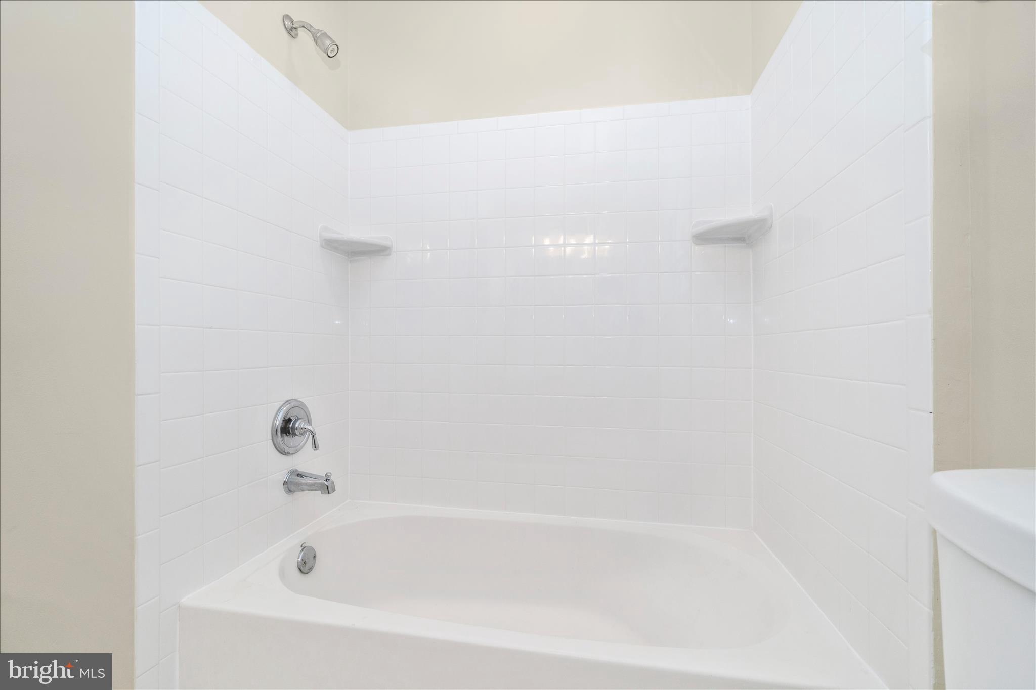 BROOKEFIELD - Residential