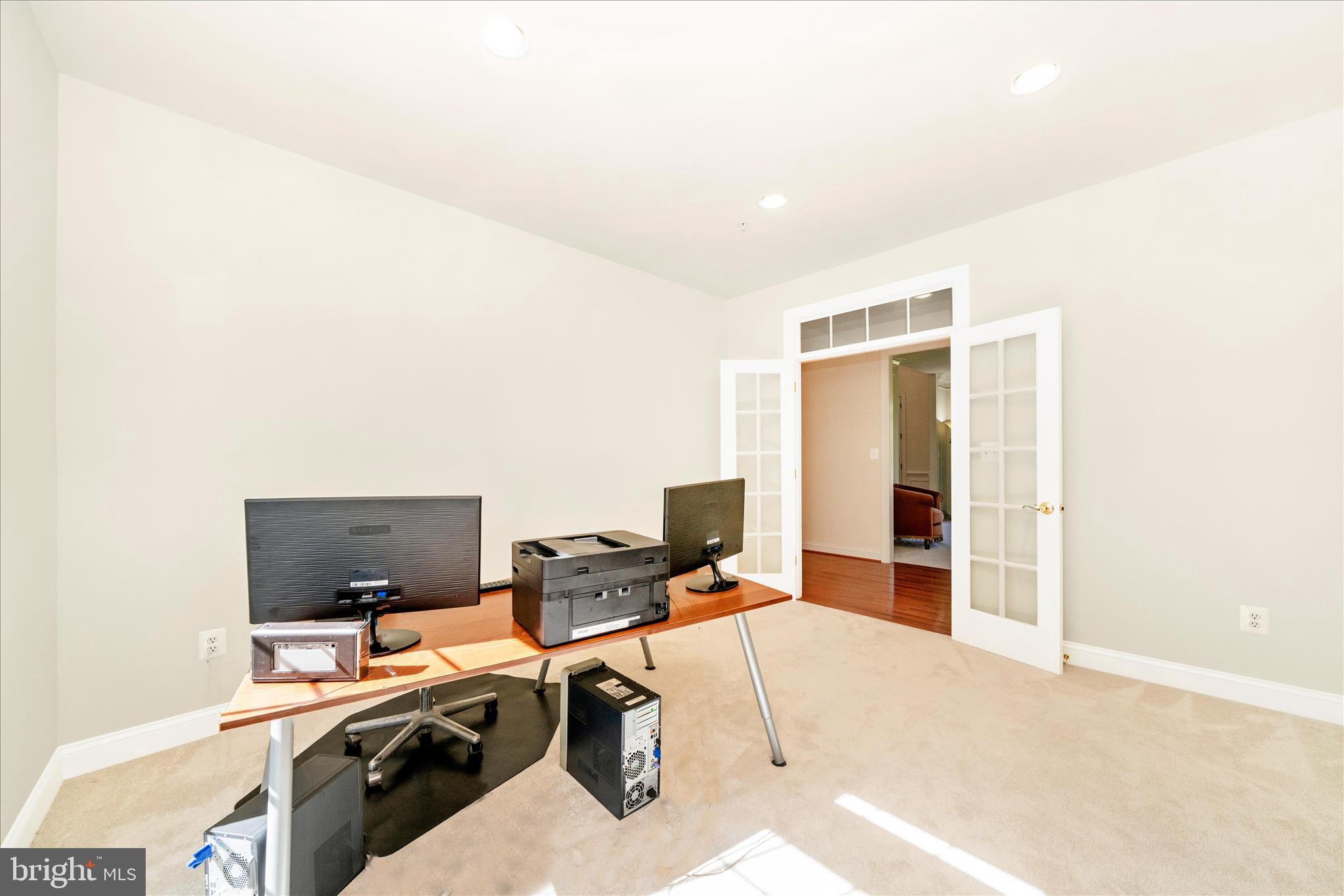 BROOKEFIELD - Residential